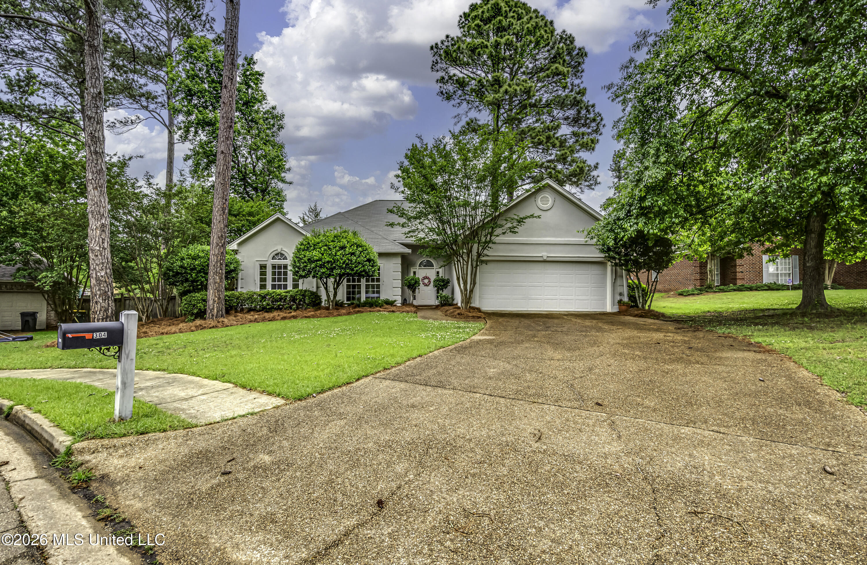 304 Beech Cove Property Photo 2