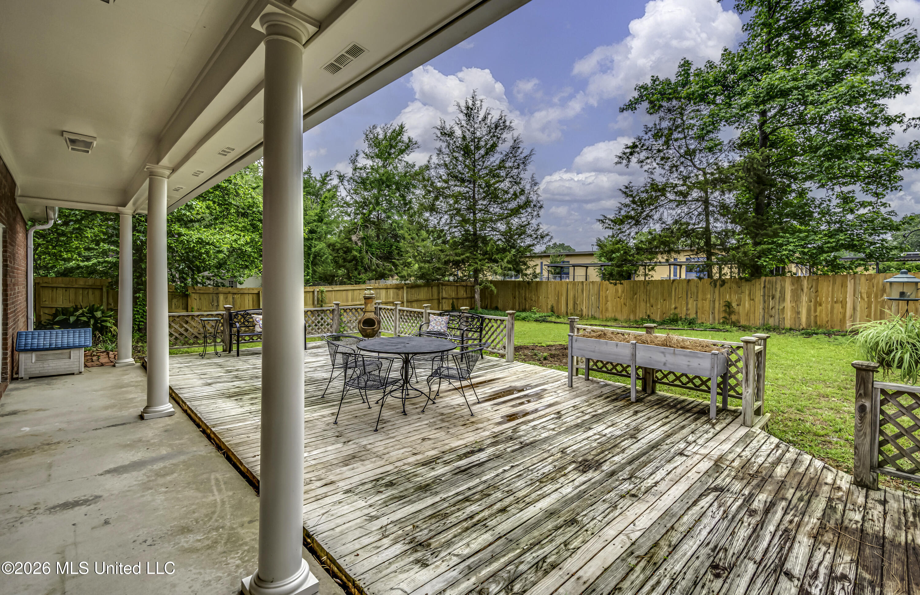 304 Beech Cove Property Photo 47