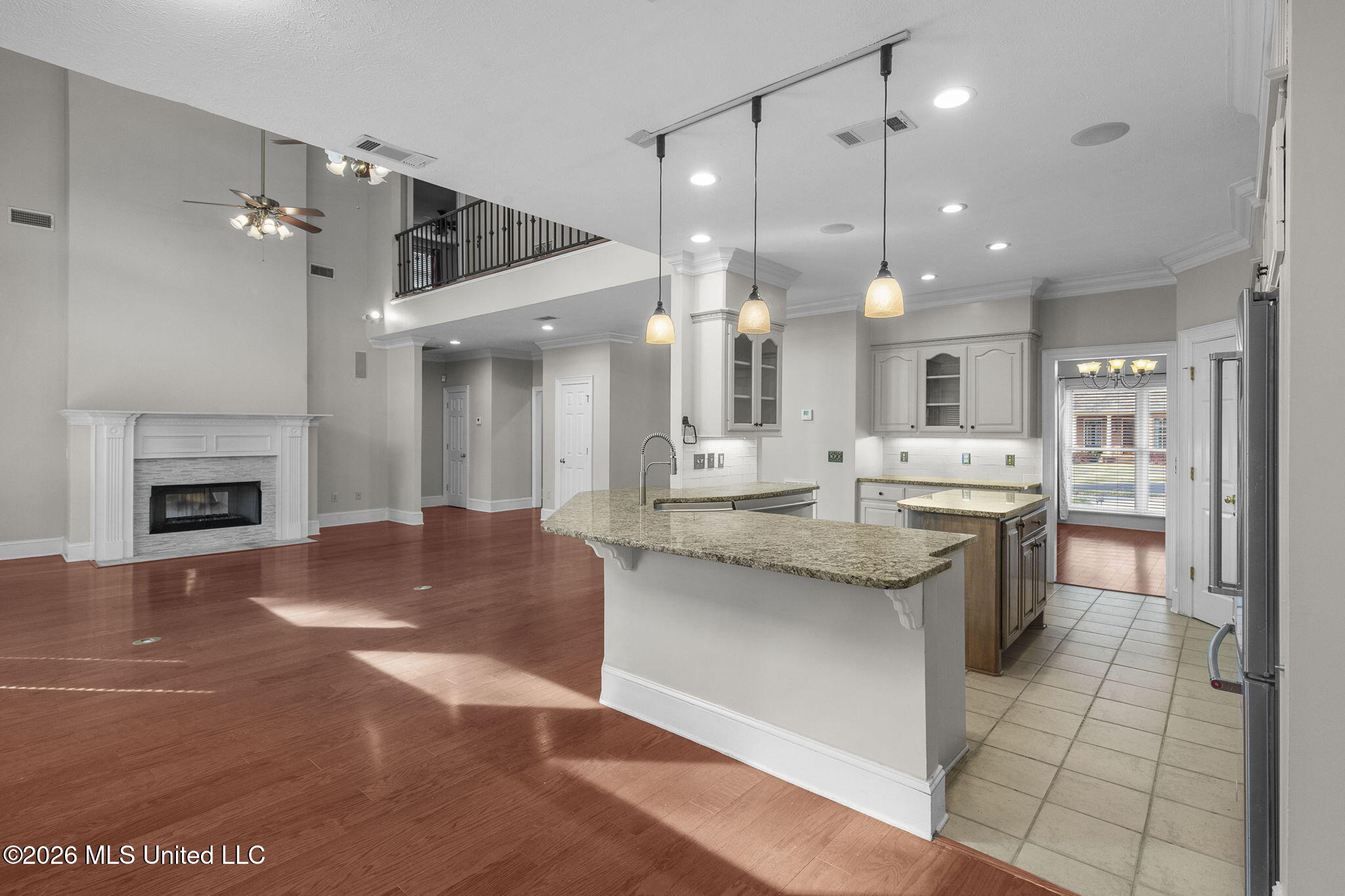 124 Adderley Boulevard Property Photo 9