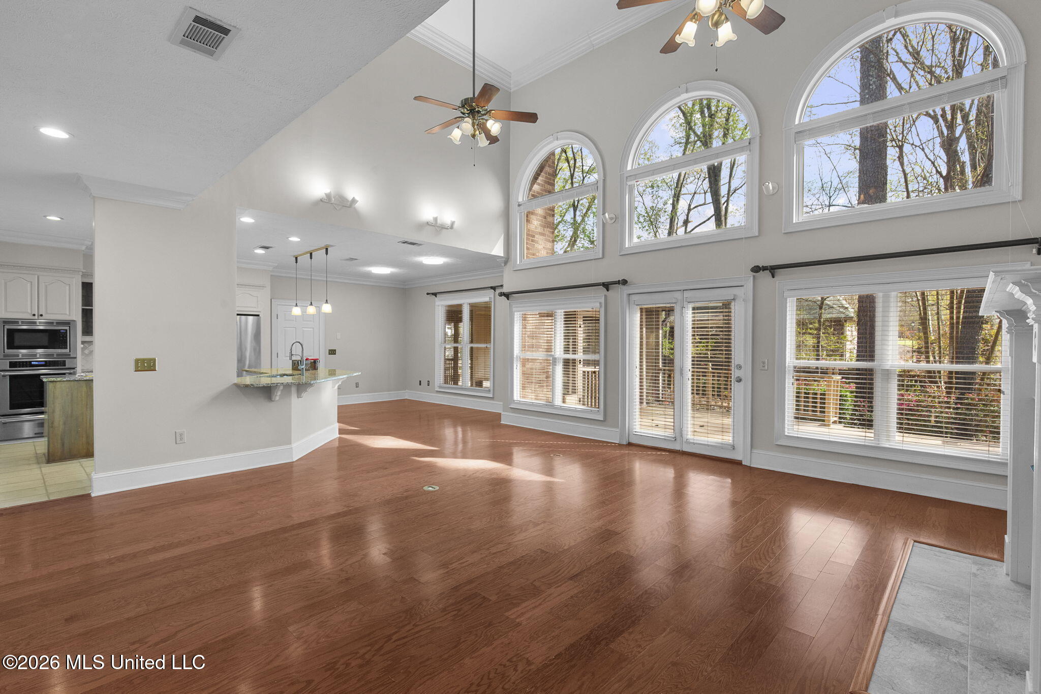124 Adderley Boulevard Property Photo 10