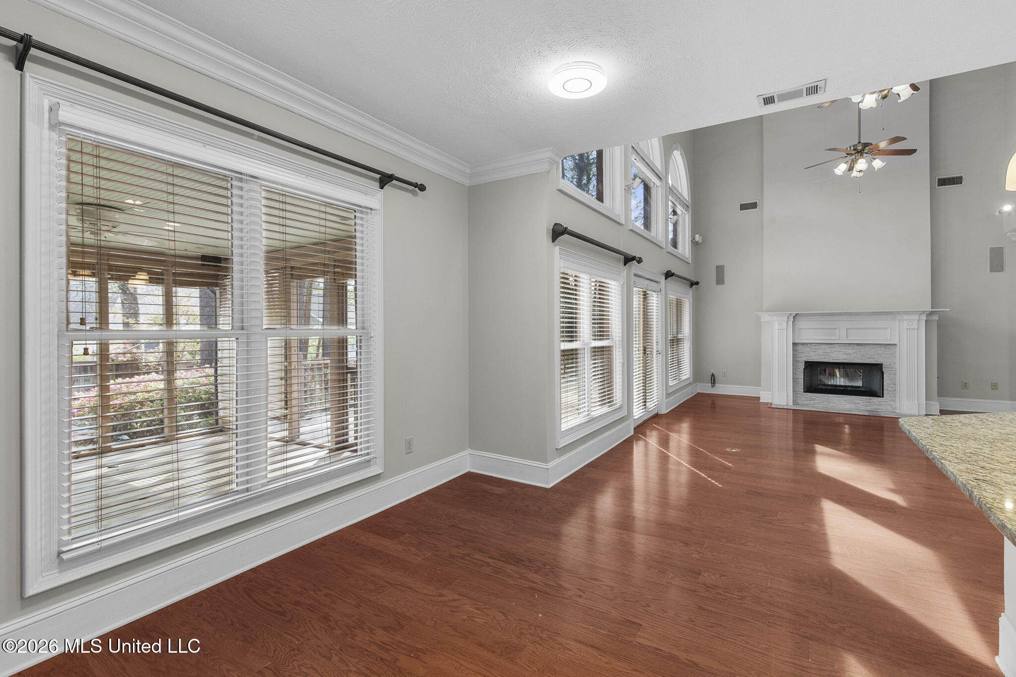 124 Adderley Boulevard Property Photo 12