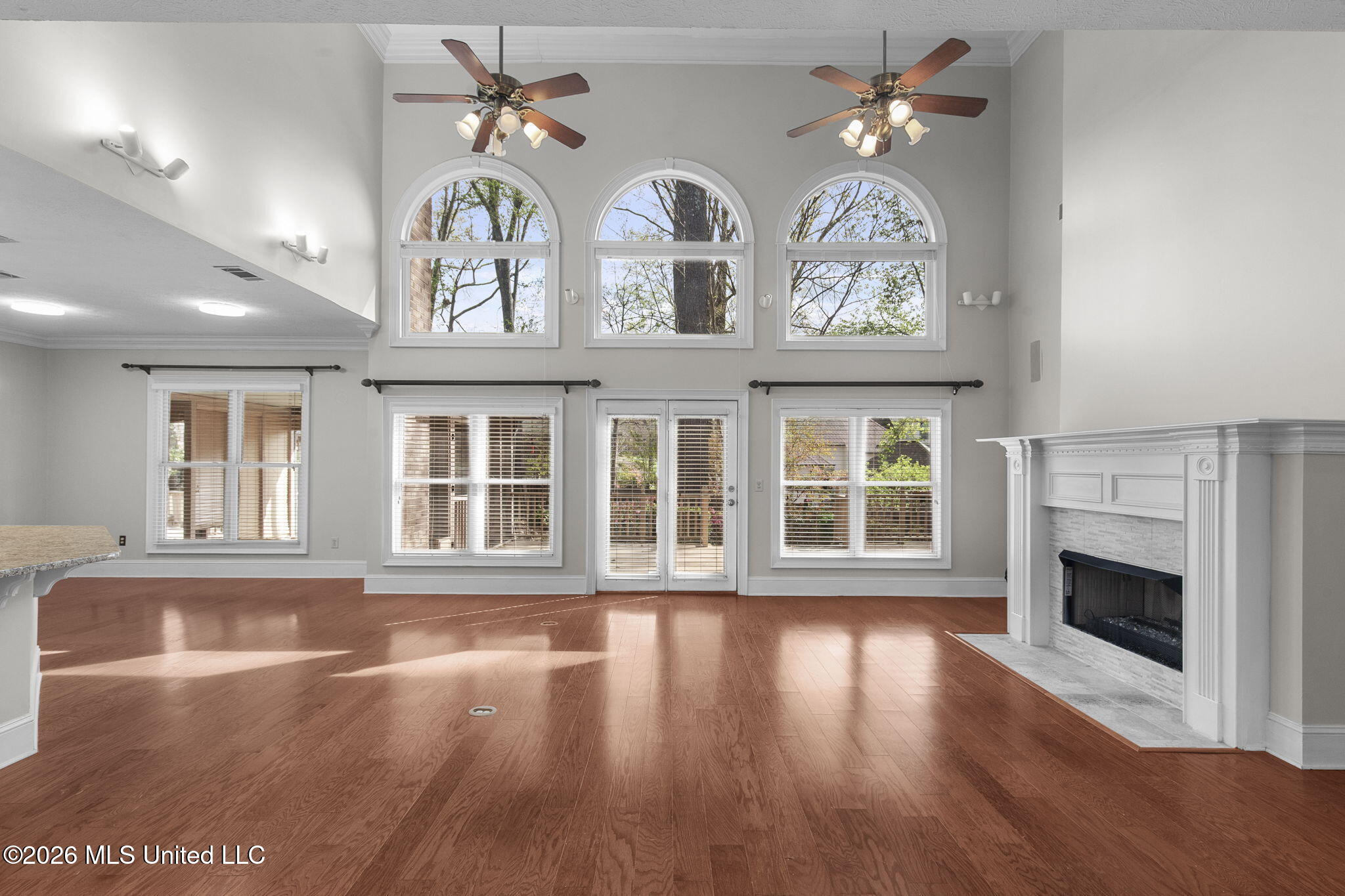 124 Adderley Boulevard Property Photo 19