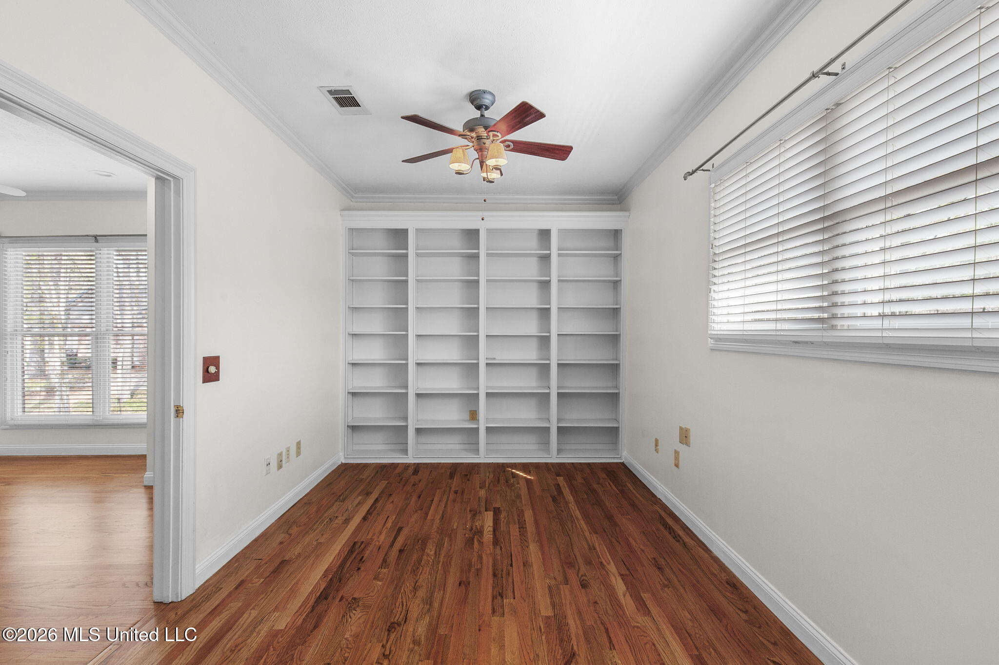 124 Adderley Boulevard Property Photo 22