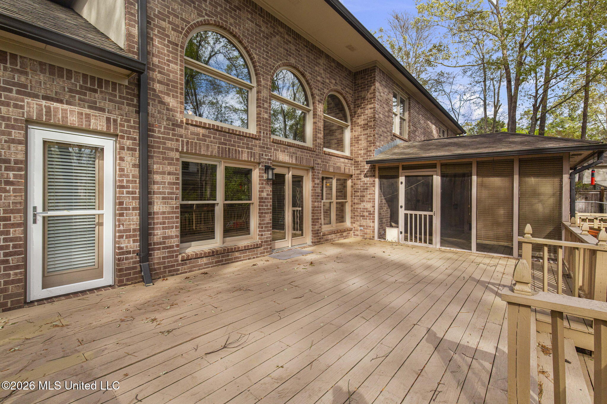 124 Adderley Boulevard Property Photo 38