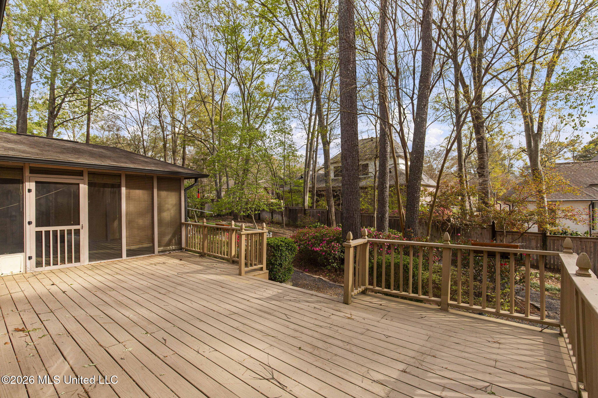 124 Adderley Boulevard Property Photo 39