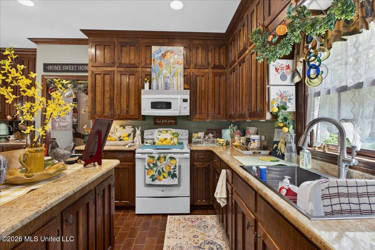 91189 Highway 42 Property Photo 13