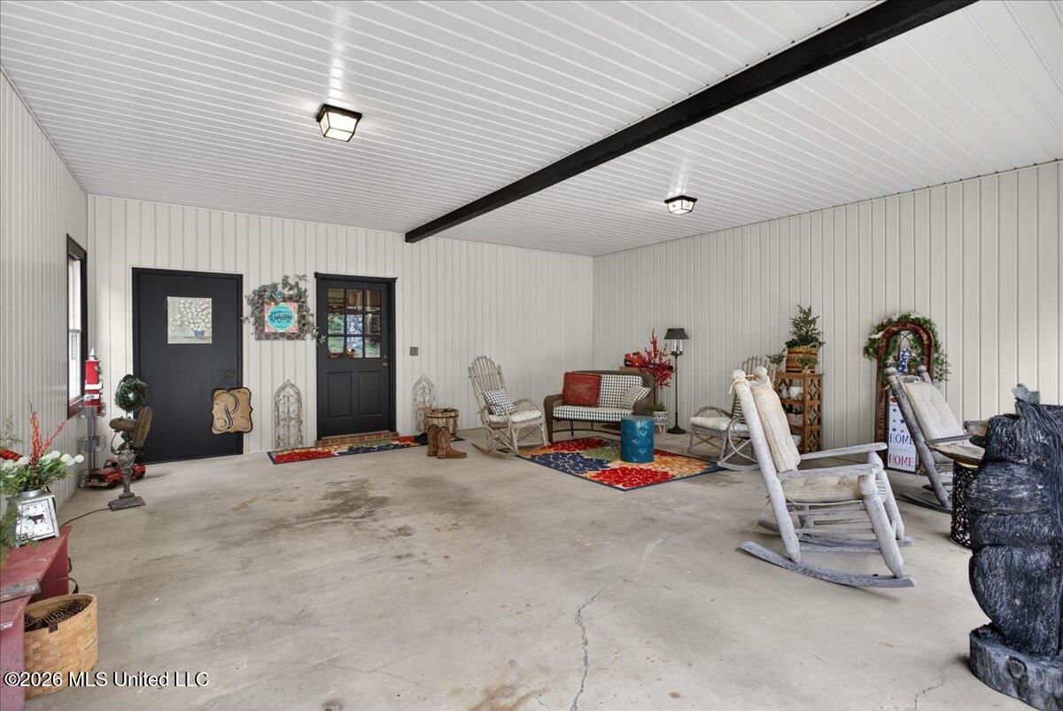 91189 Highway 42 Property Photo 45