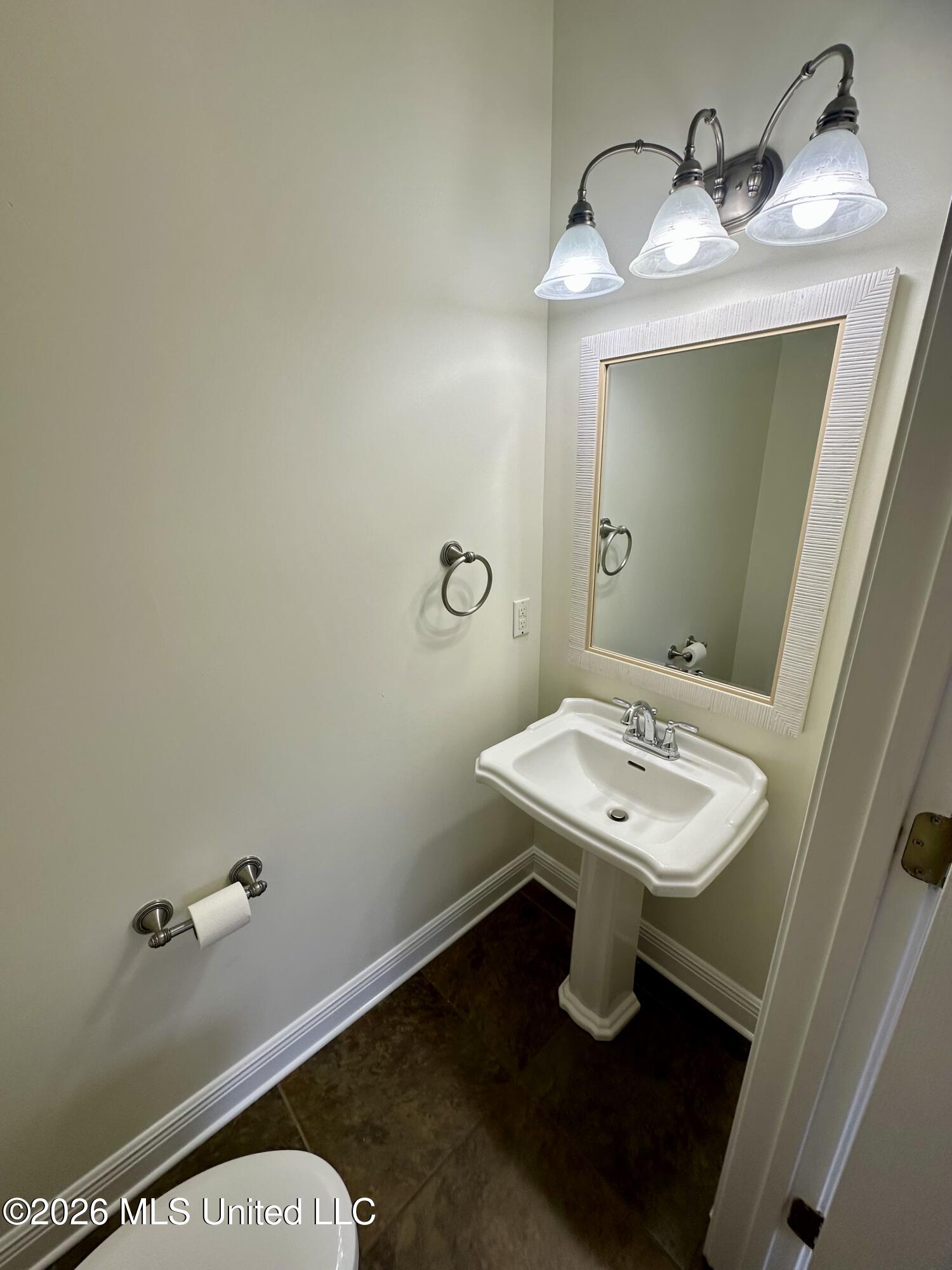 400 Caribe Place Property Photo 6