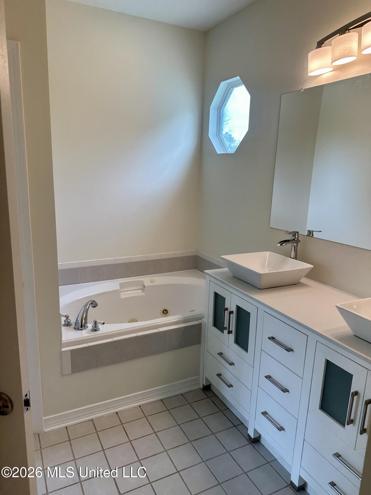 400 Caribe Place Property Photo 16