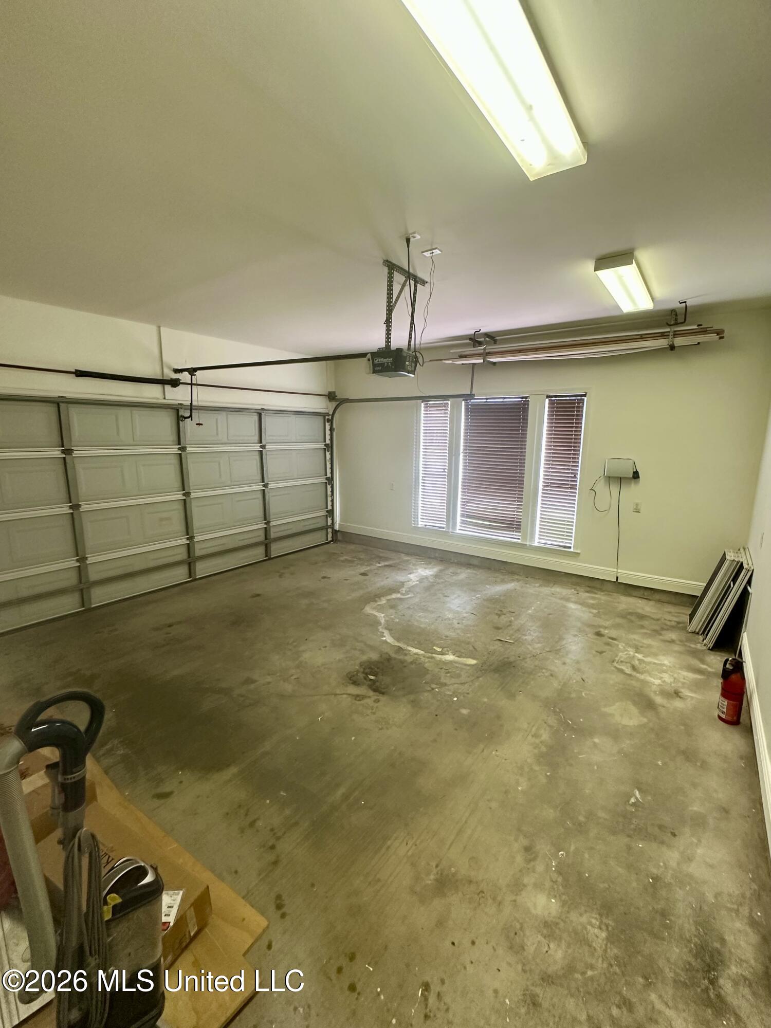 400 Caribe Place Property Photo 30