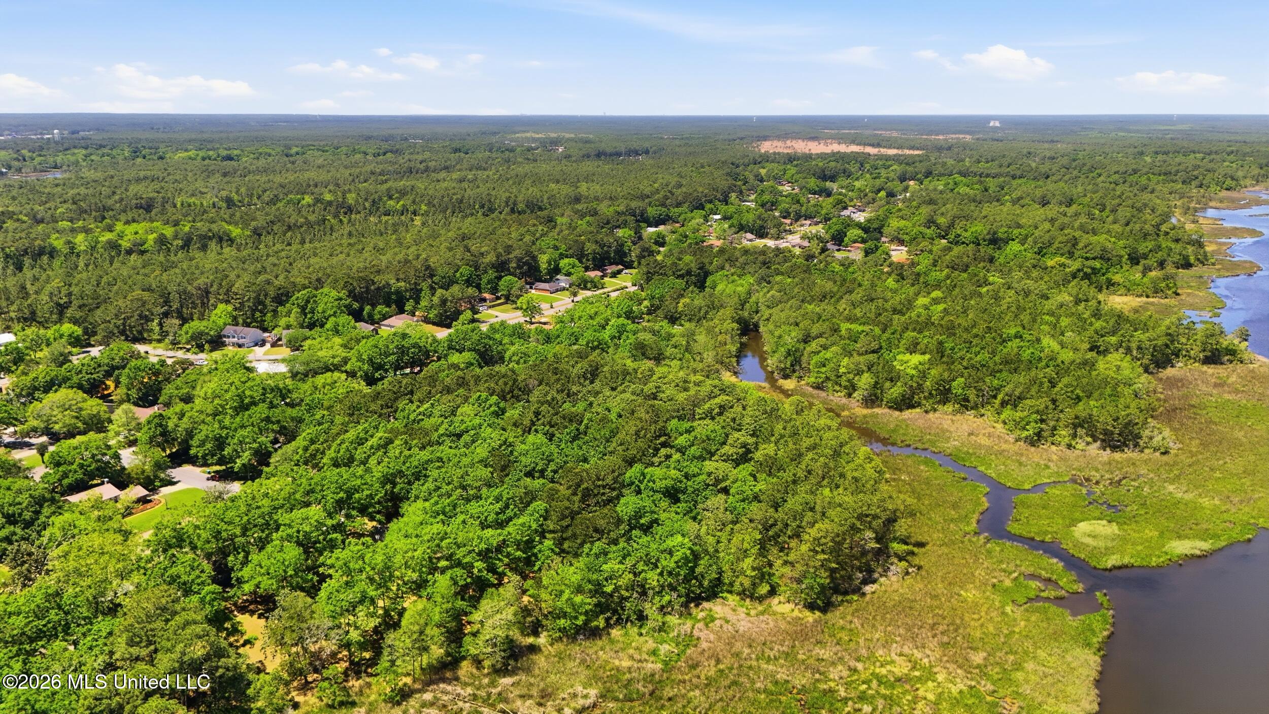 Sioux Bayou Drive Property Photo 10