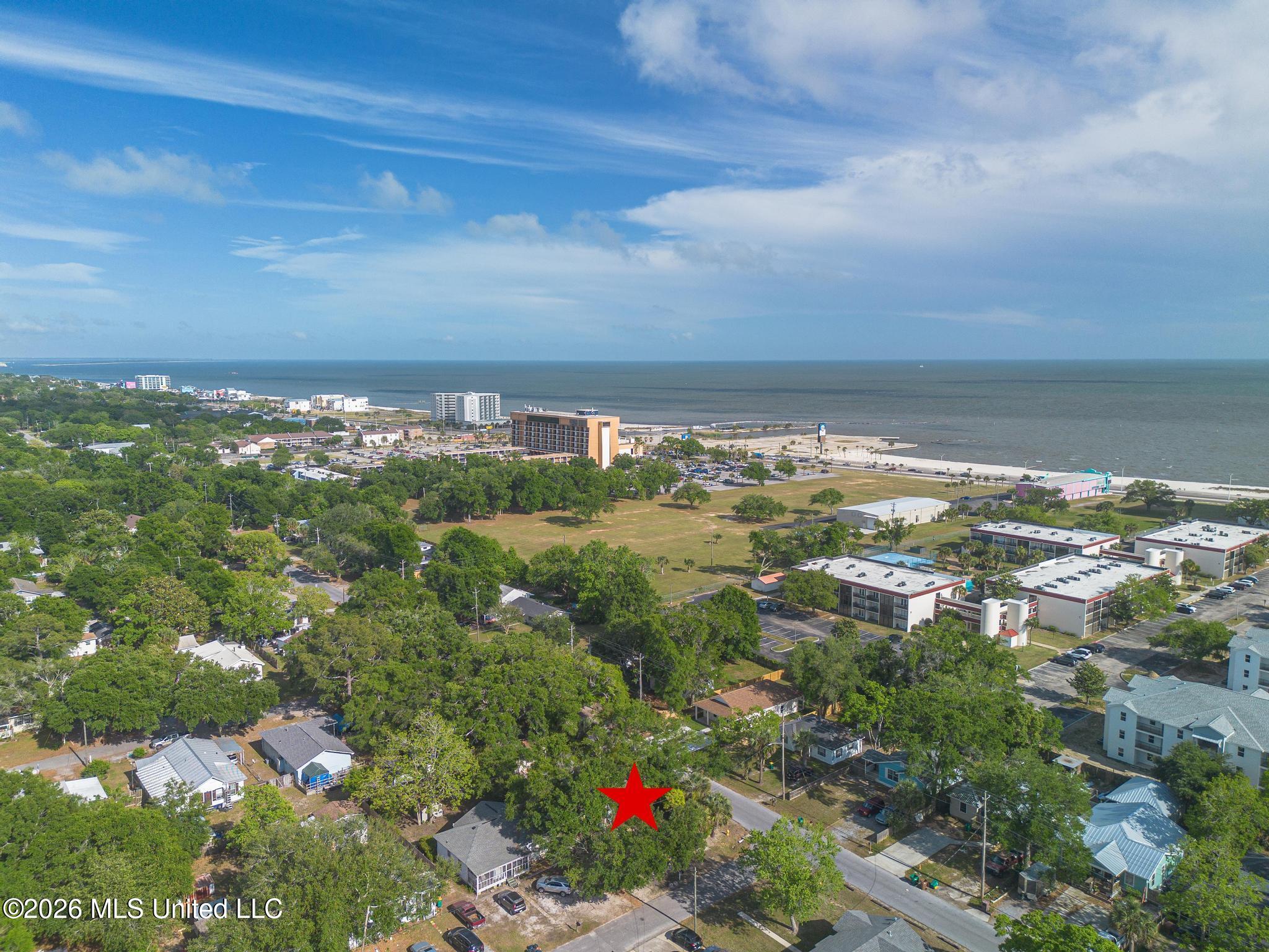 166 Violet Street Property Photo 25