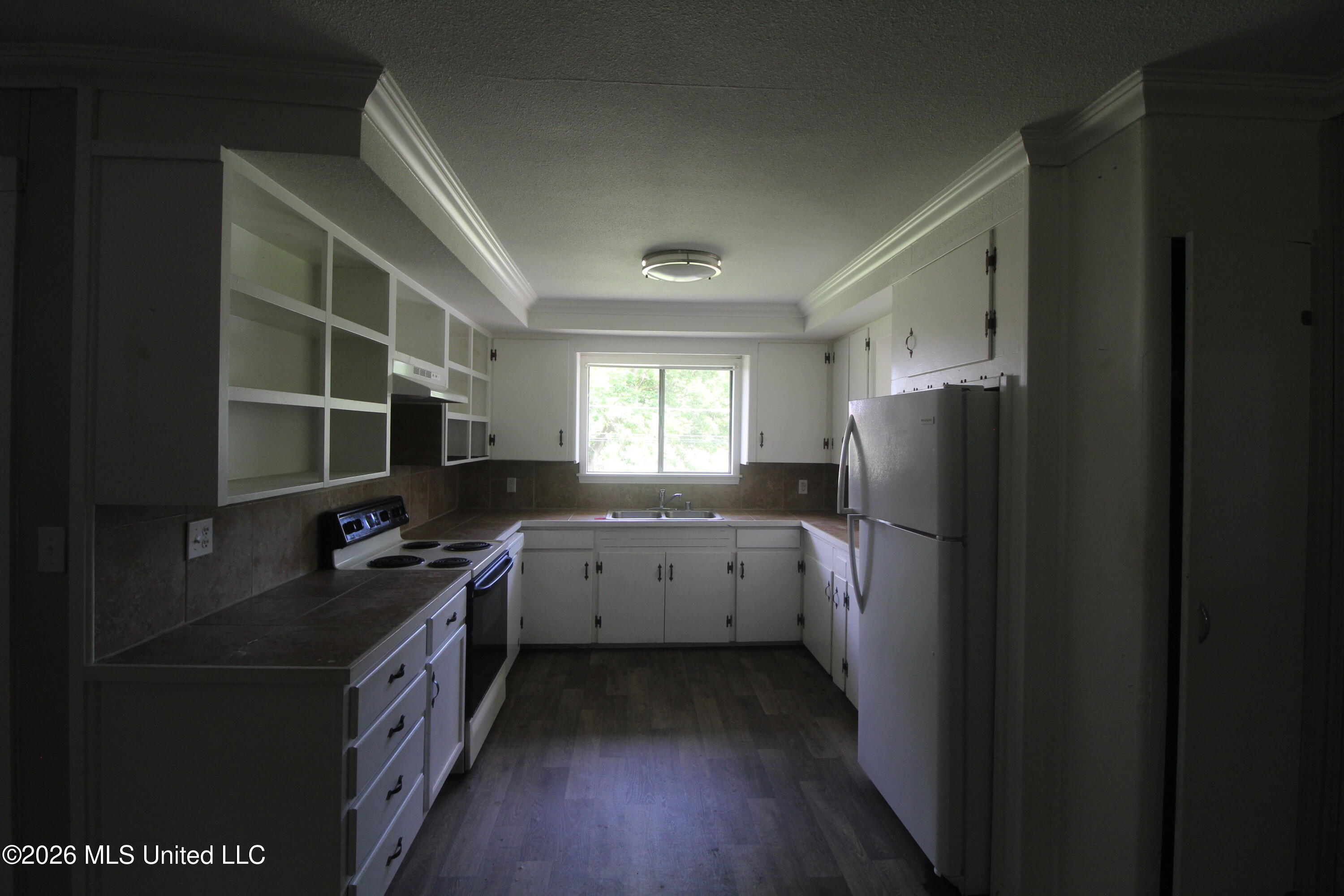 401 Wilson Street Property Photo 3