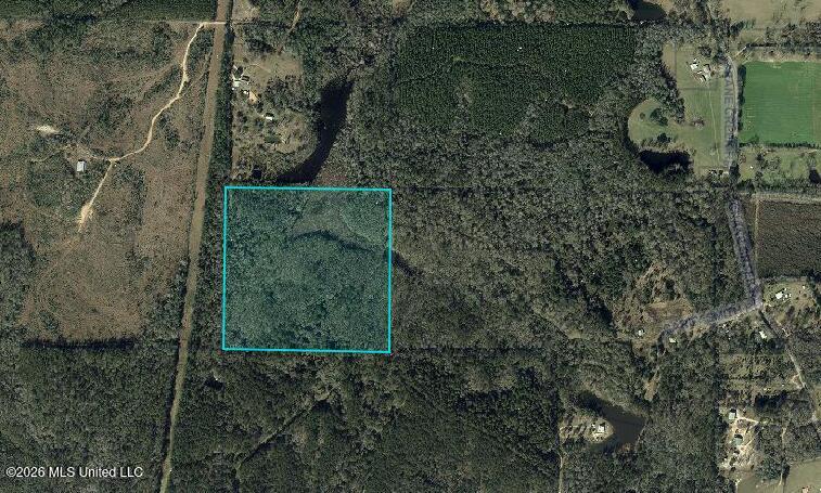 Owl Hoot Road Property Photo 1