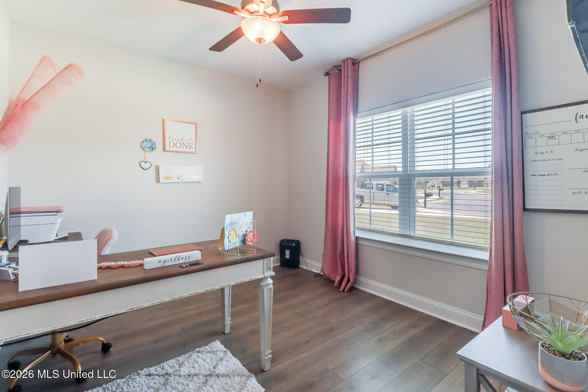 5894 Windmill Street Property Photo 2