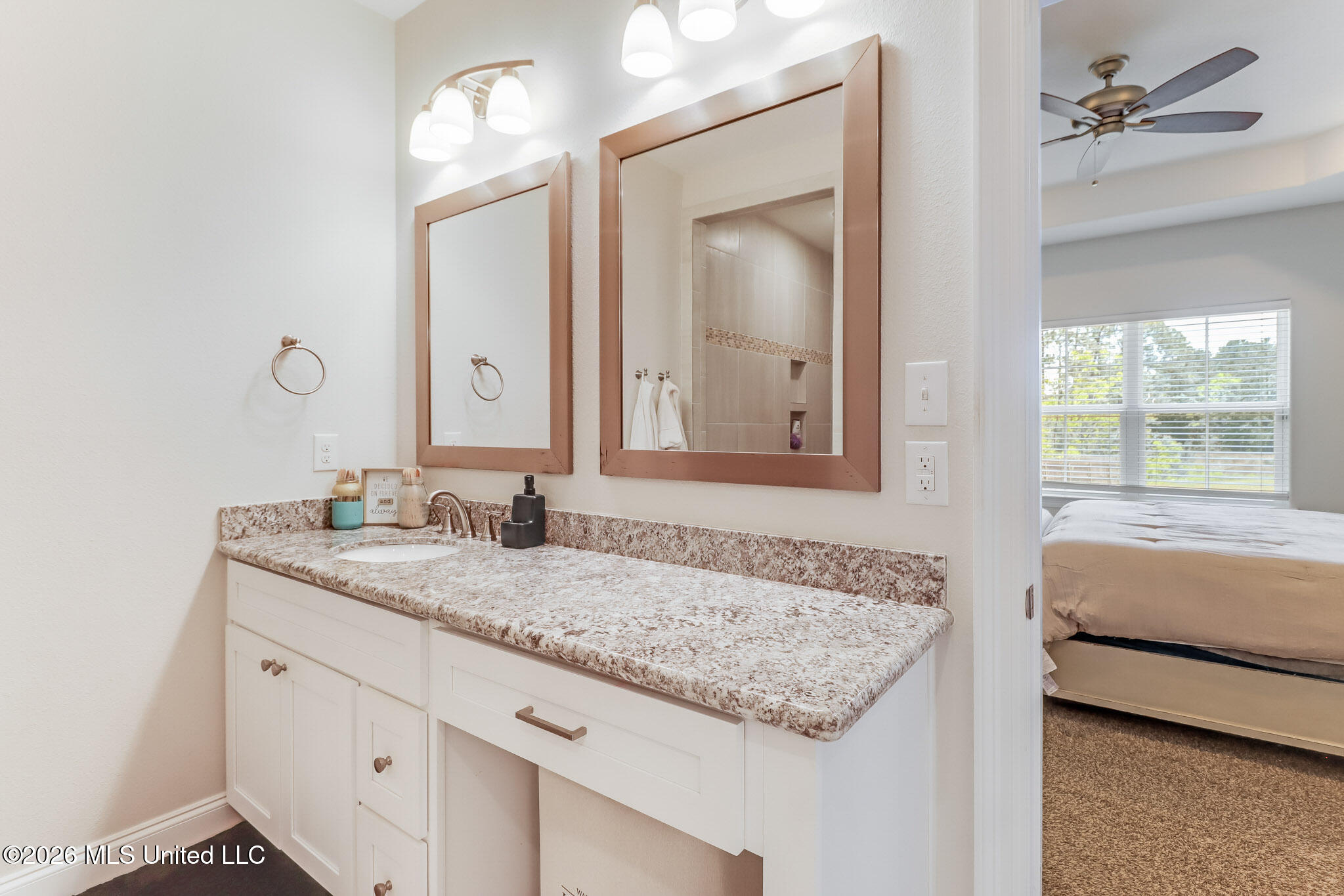 5894 Windmill Street Property Photo 16