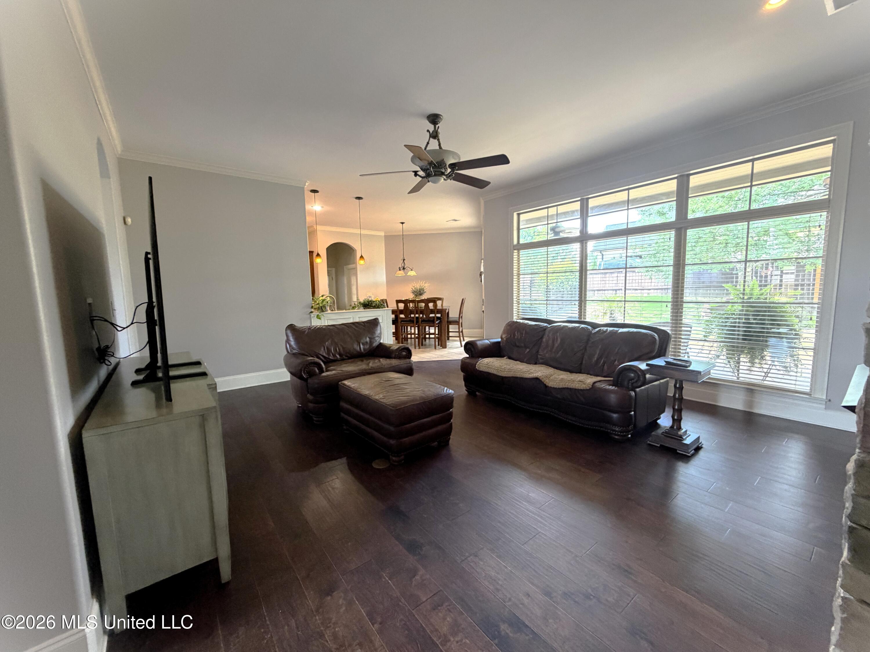 1435 Hillshire Road Property Photo 20