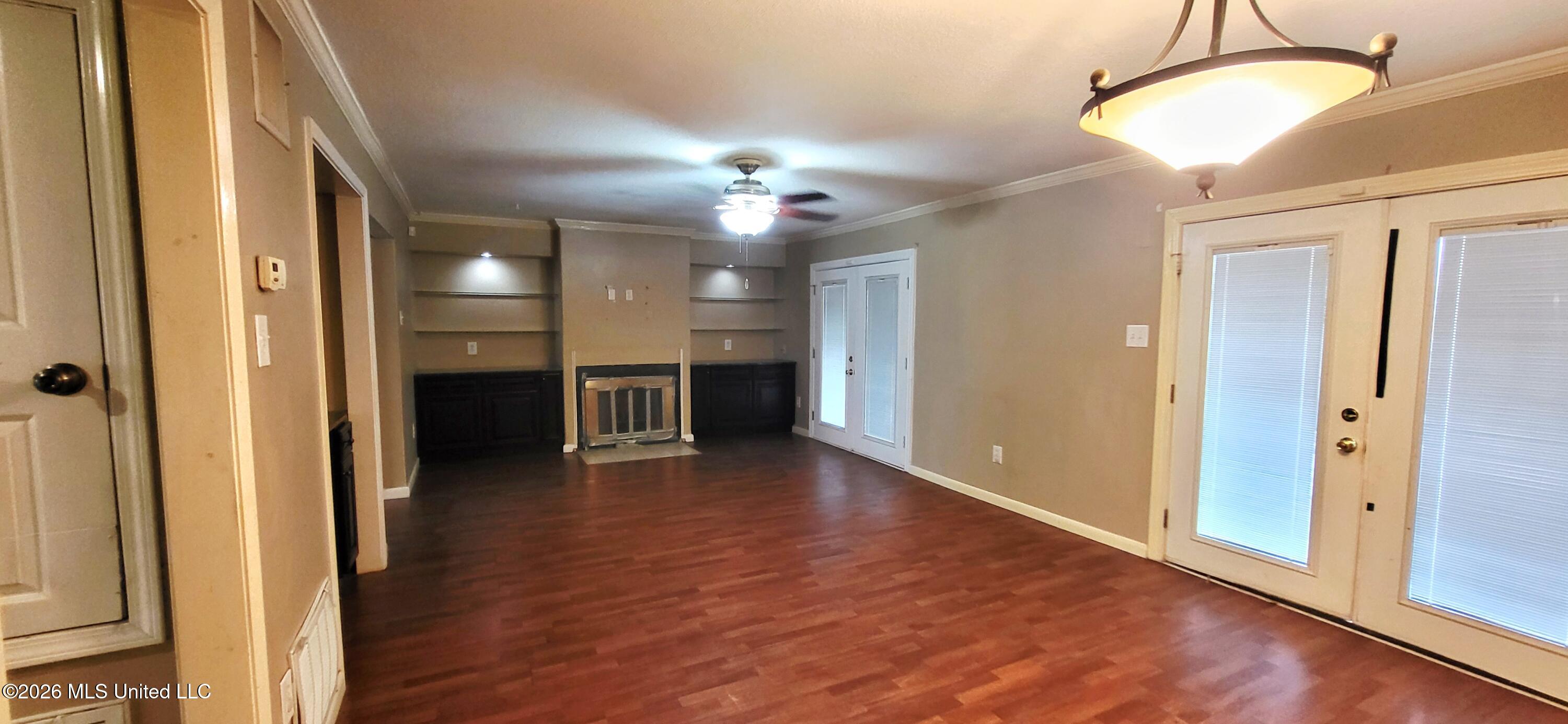 928 Courthouse Road Property Photo 3