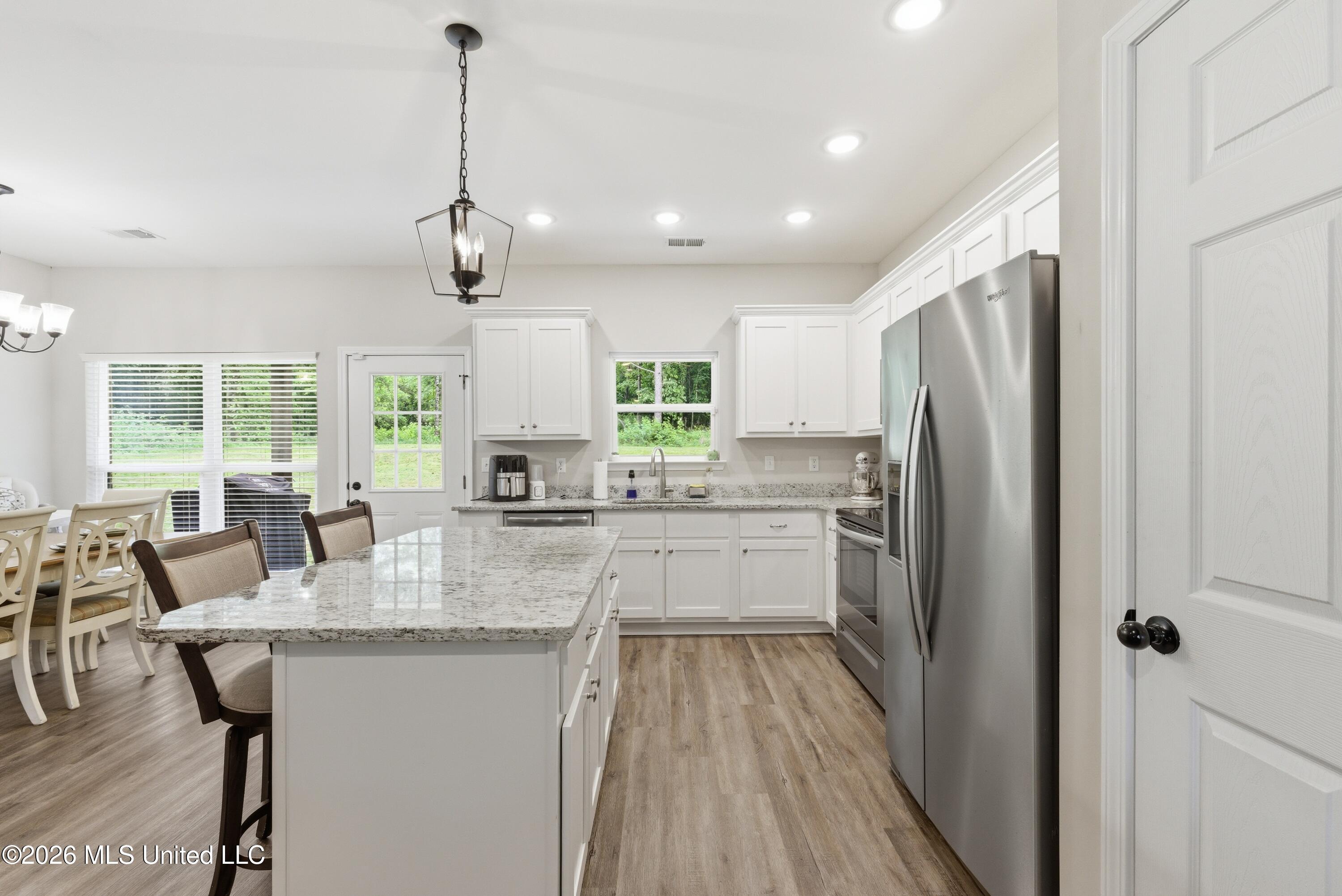 205 Clover Cove Property Photo 10