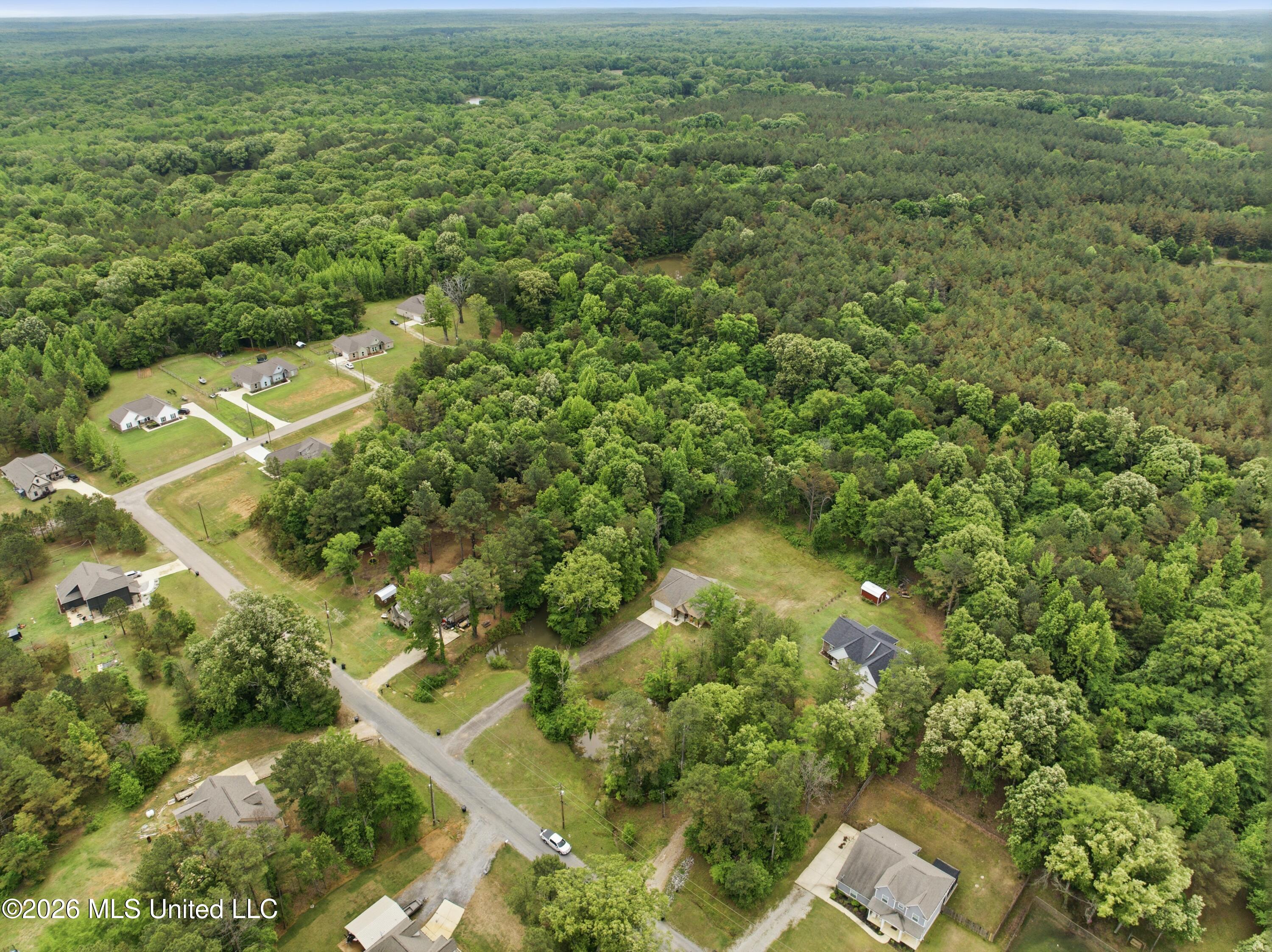 205 Clover Cove Property Photo 25