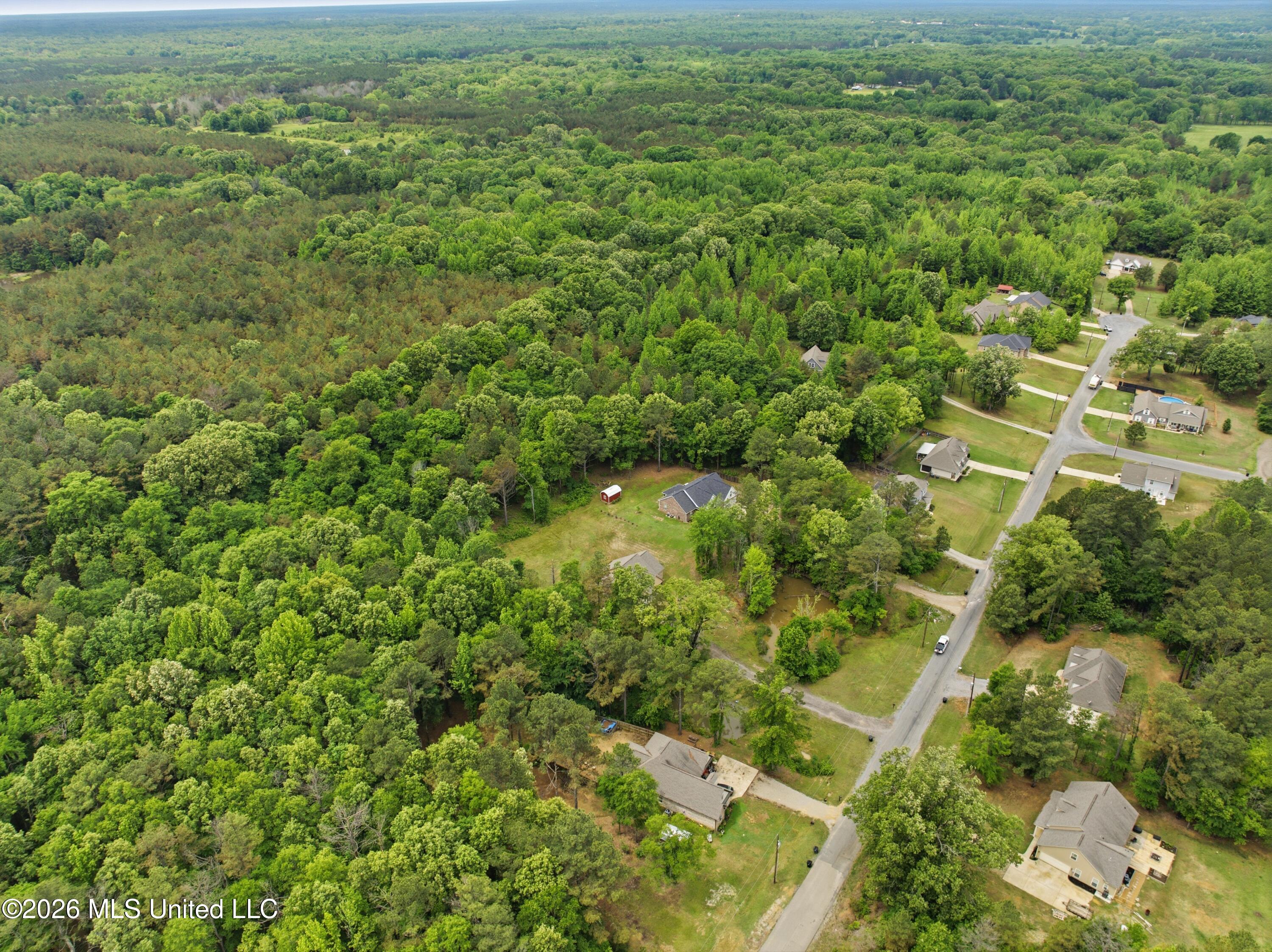 205 Clover Cove Property Photo 26