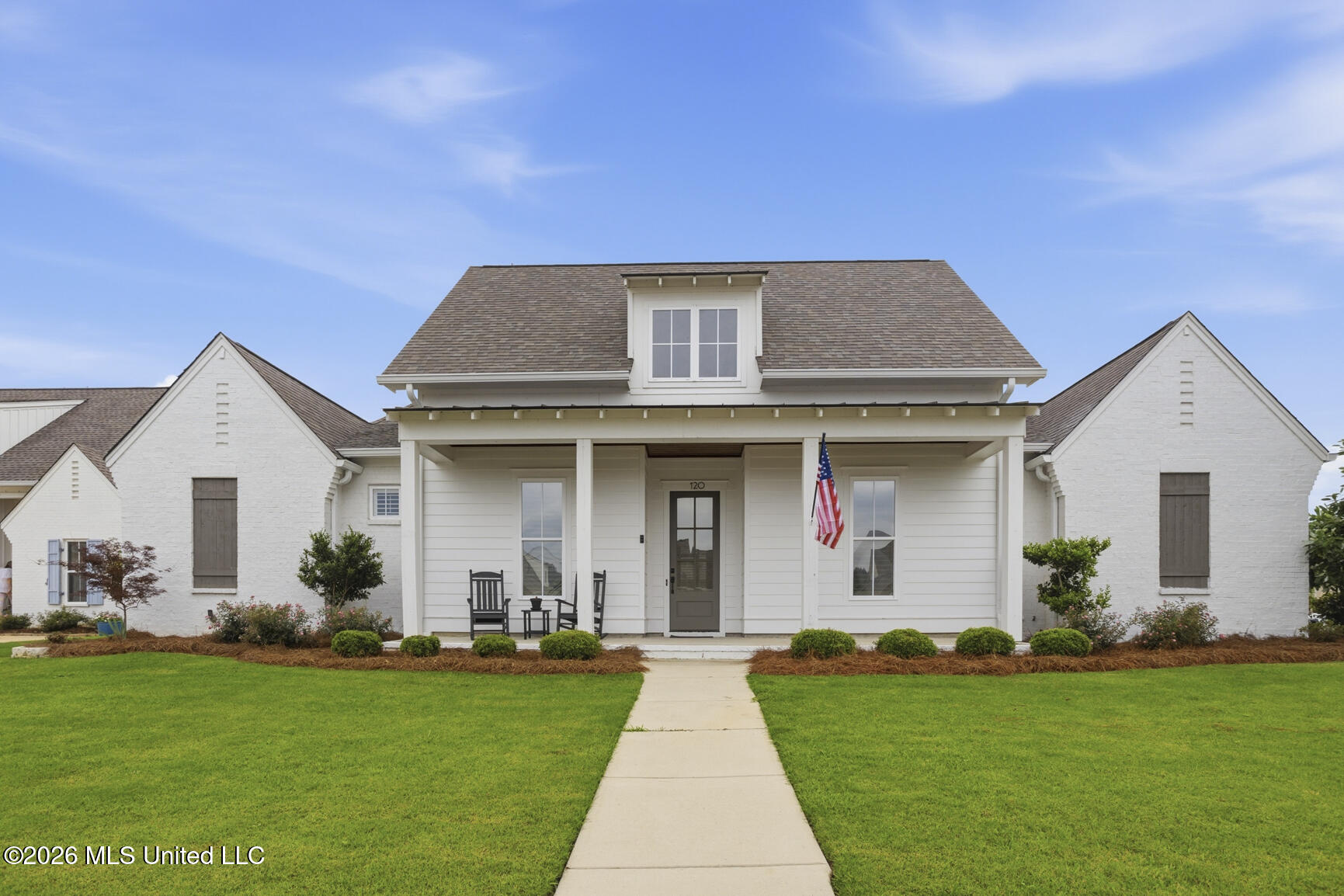 120 Bridgewater Loop
