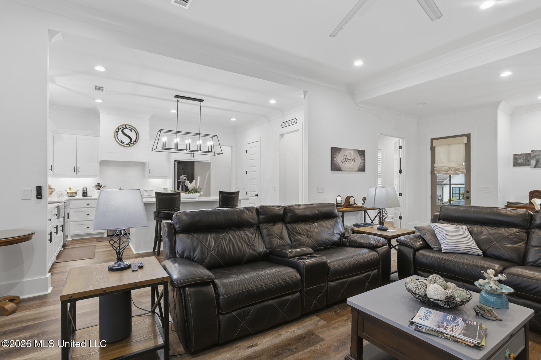 120 Bridgewater Loop Property Photo 8