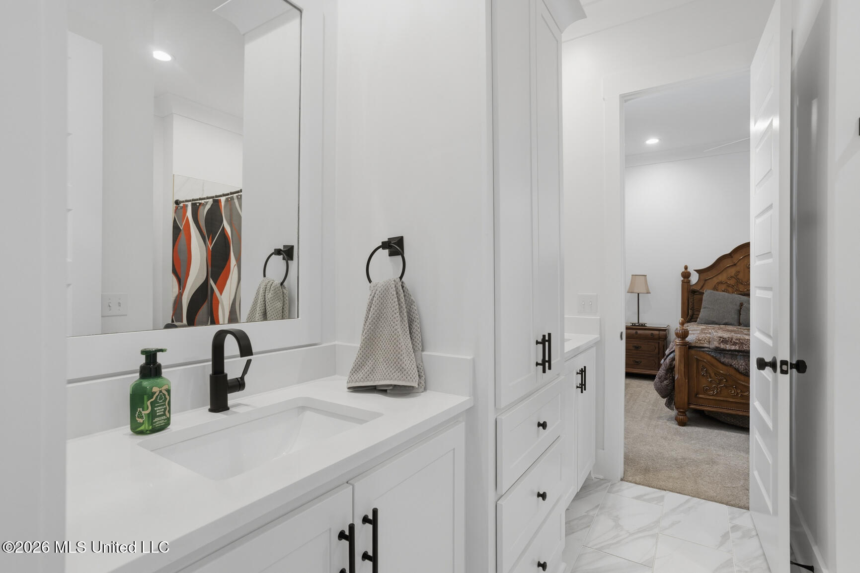 120 Bridgewater Loop Property Photo 28
