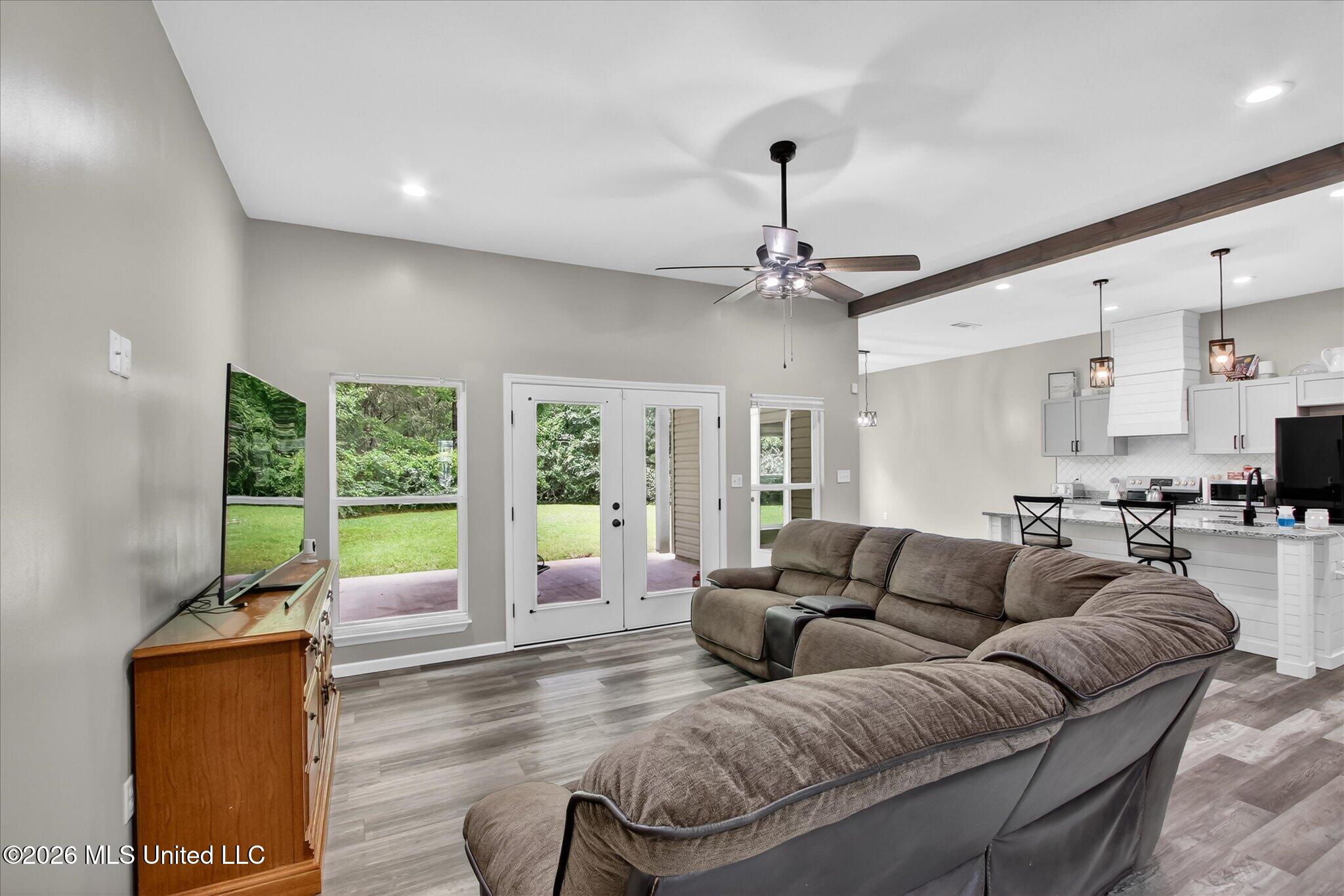14358 Creekwood Cove Property Photo 14
