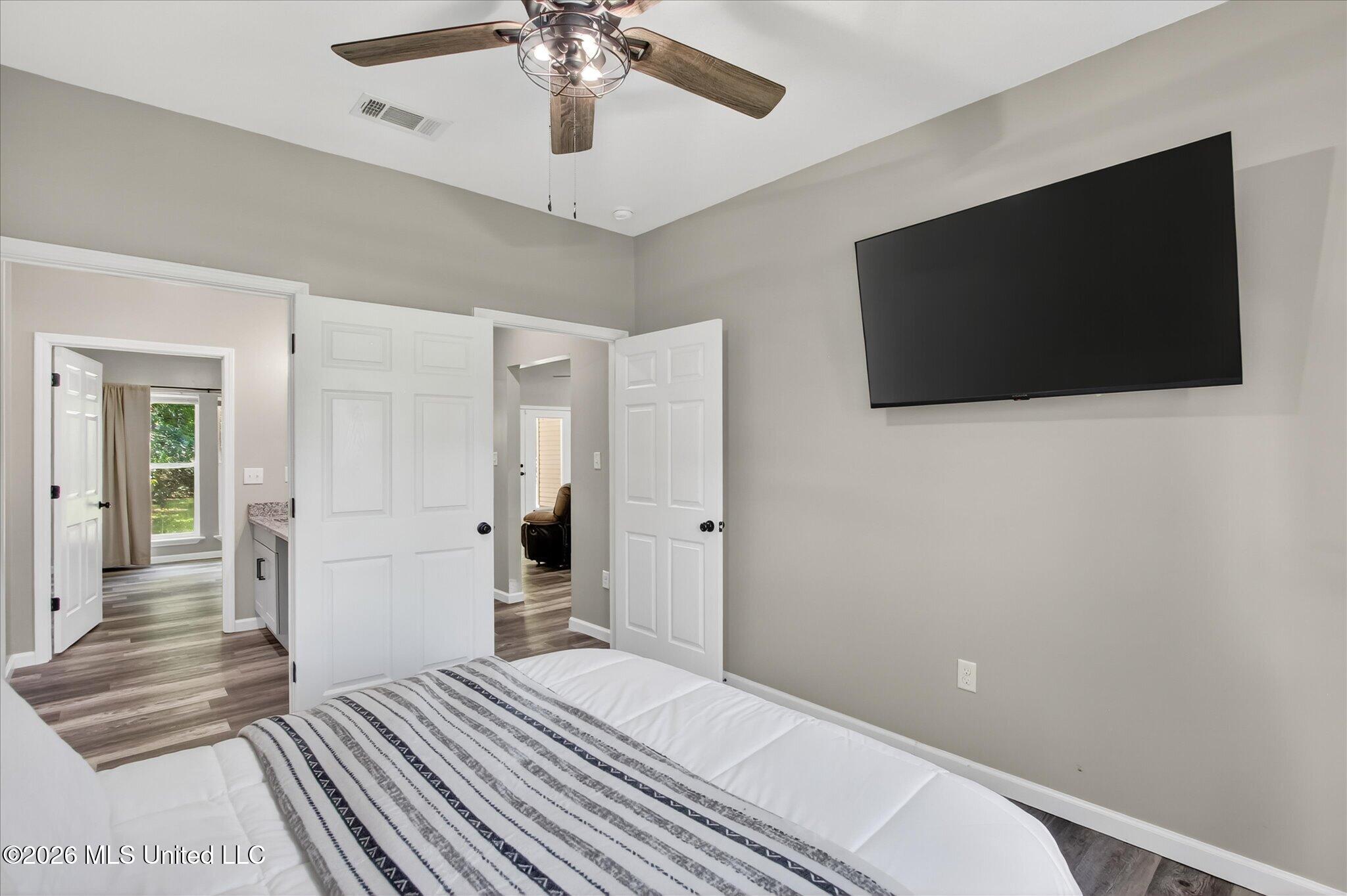 14358 Creekwood Cove Property Photo 33