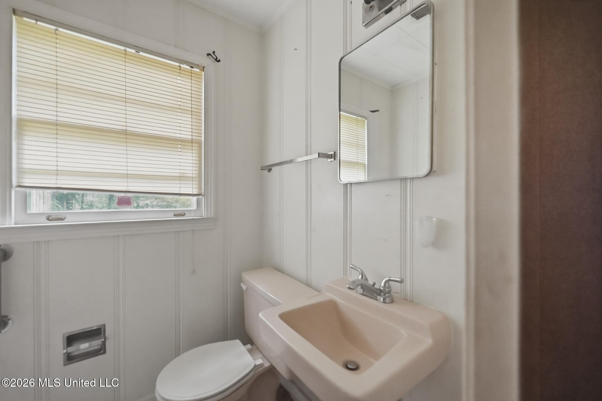 215 Carmel Avenue Property Photo 28