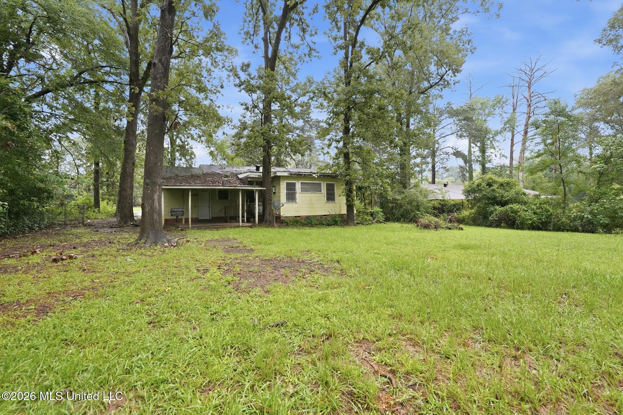 215 Carmel Avenue Property Photo 31