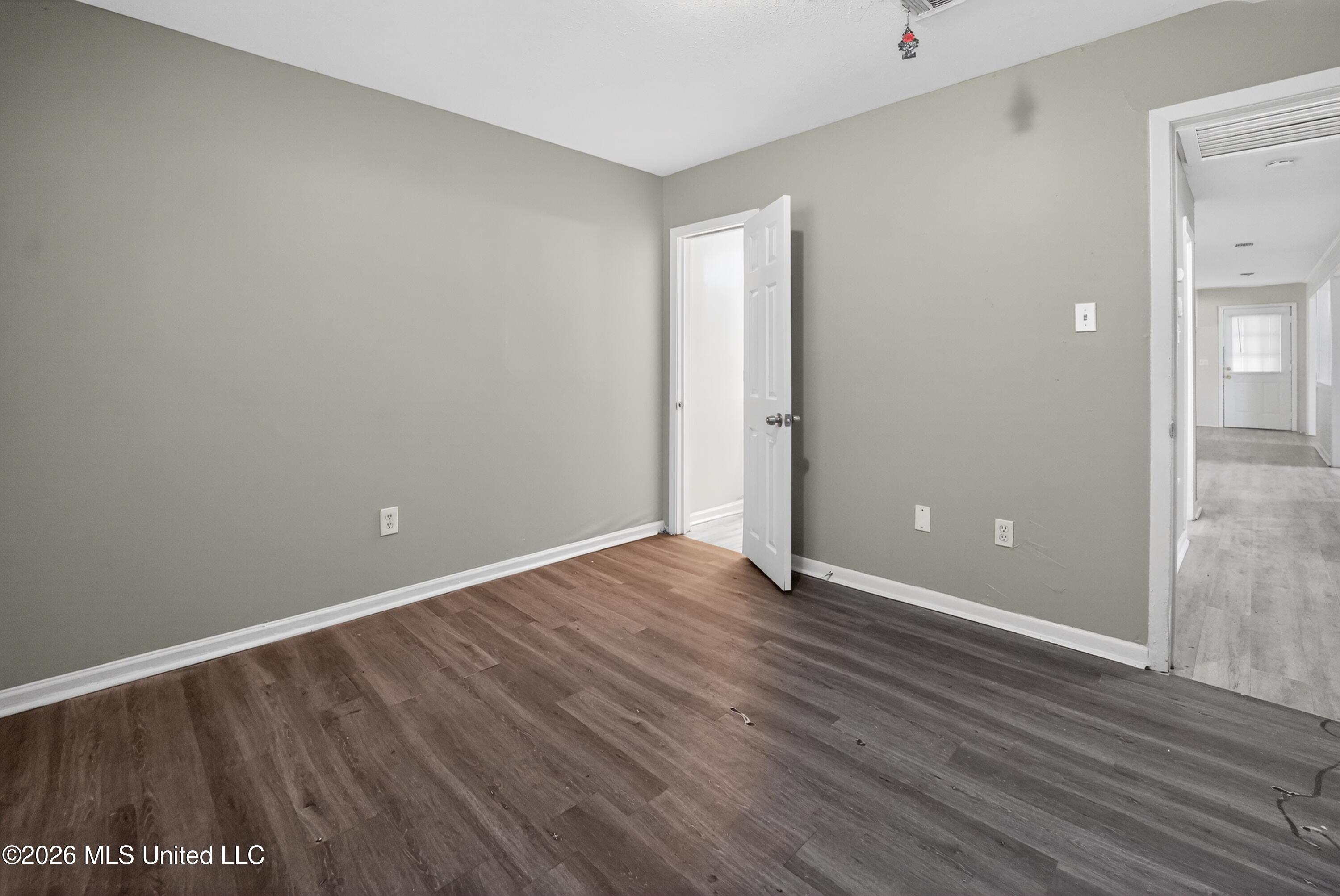 118 Kildare Property Photo 18