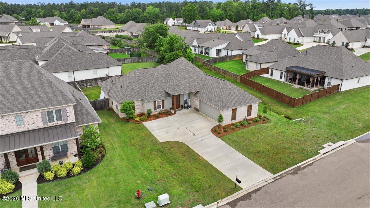 229 Reservoir Way Property Photo 1