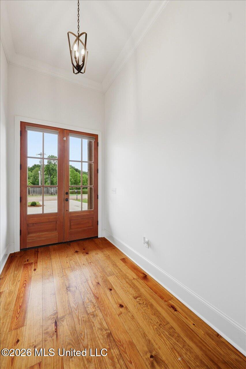 229 Reservoir Way Property Photo 6