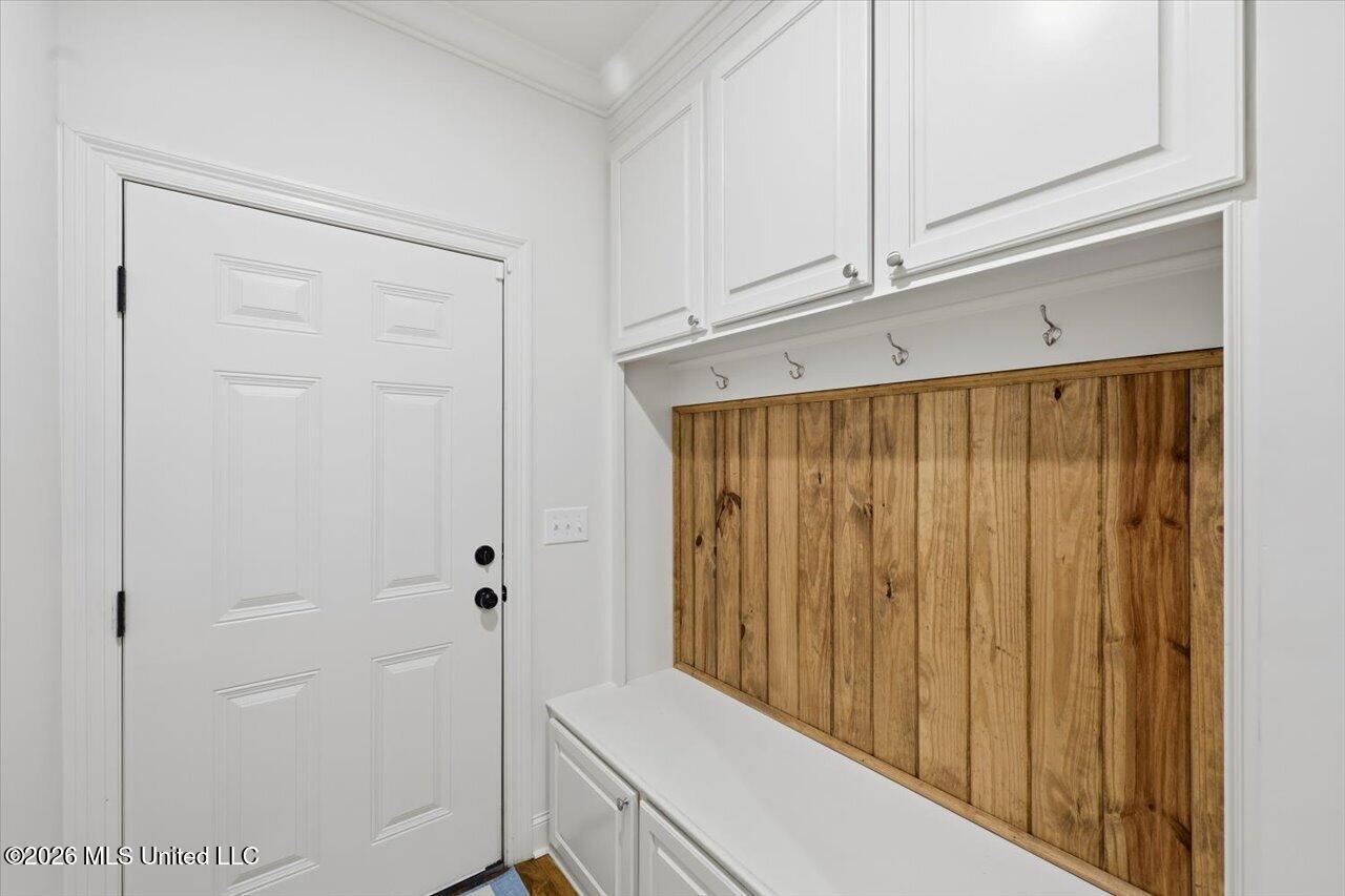 229 Reservoir Way Property Photo 20