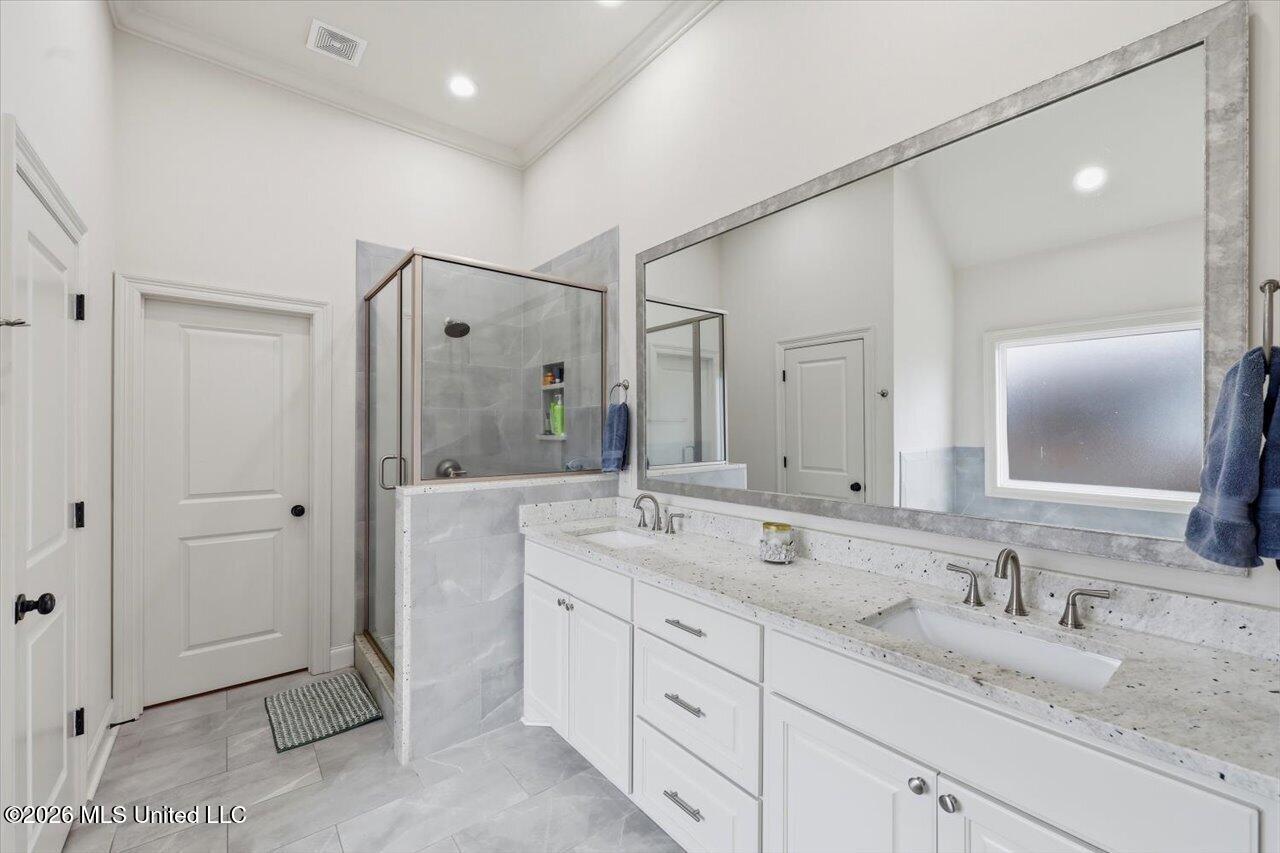229 Reservoir Way Property Photo 24