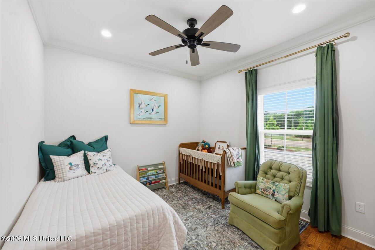 229 Reservoir Way Property Photo 28