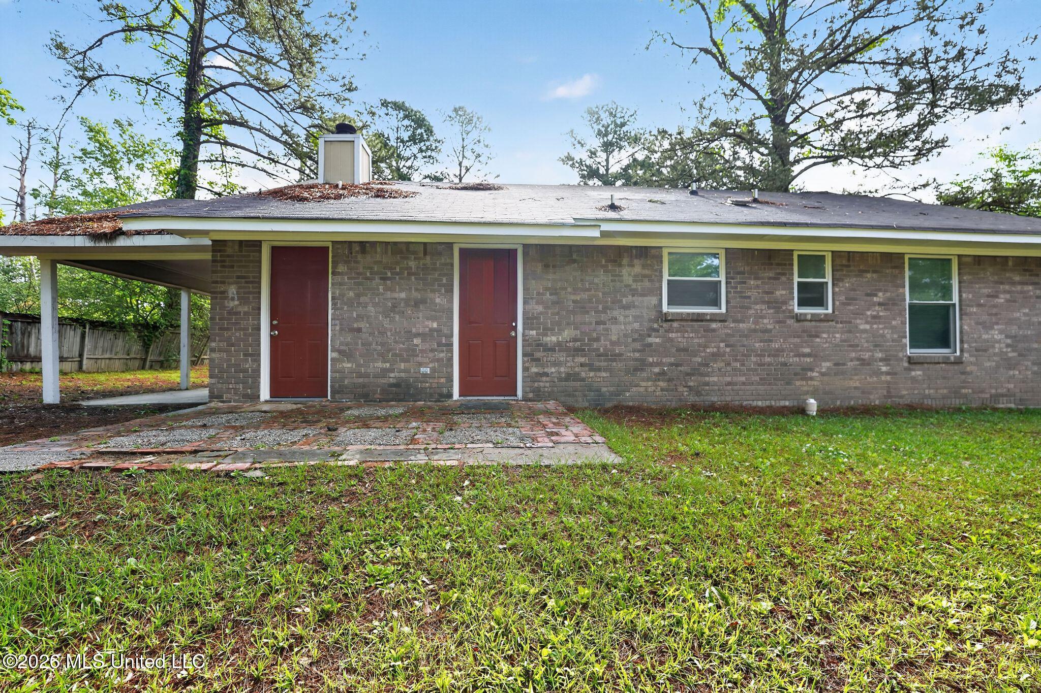 1418 Cooks Property Photo 6