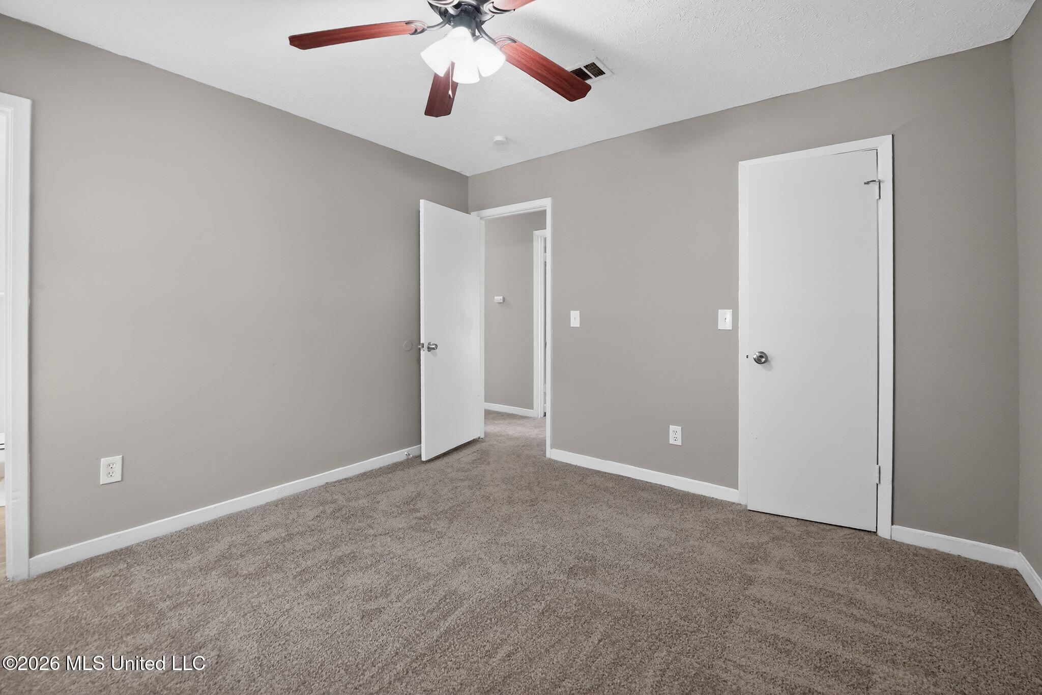 1418 Cooks Property Photo 26