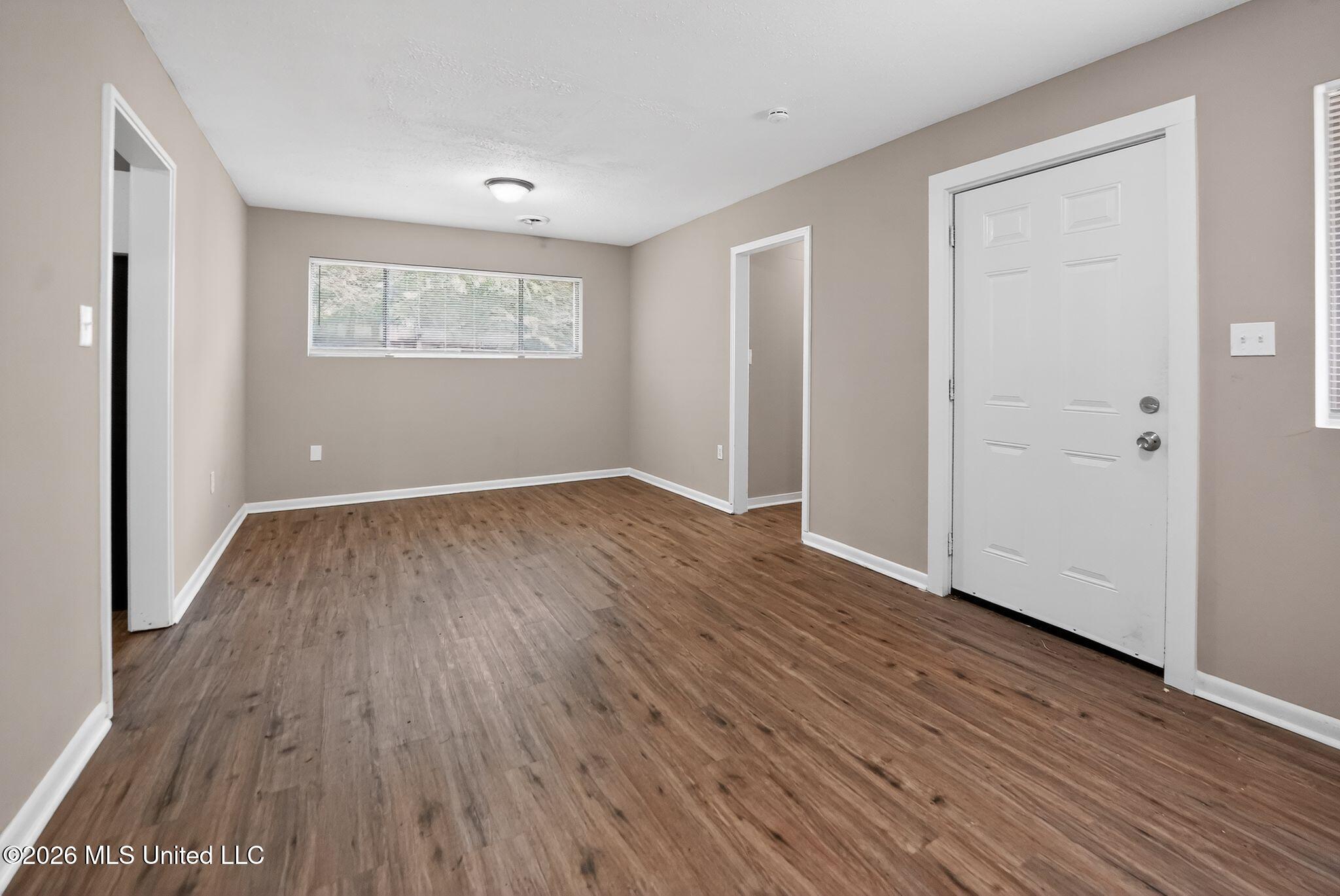 3027 Marwood Drive Property Photo 5