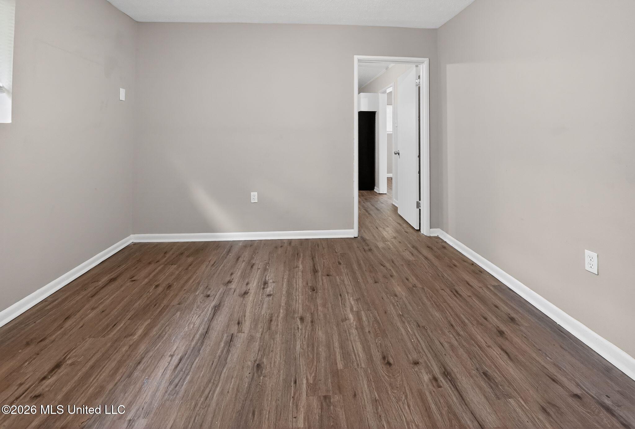 3027 Marwood Drive Property Photo 12