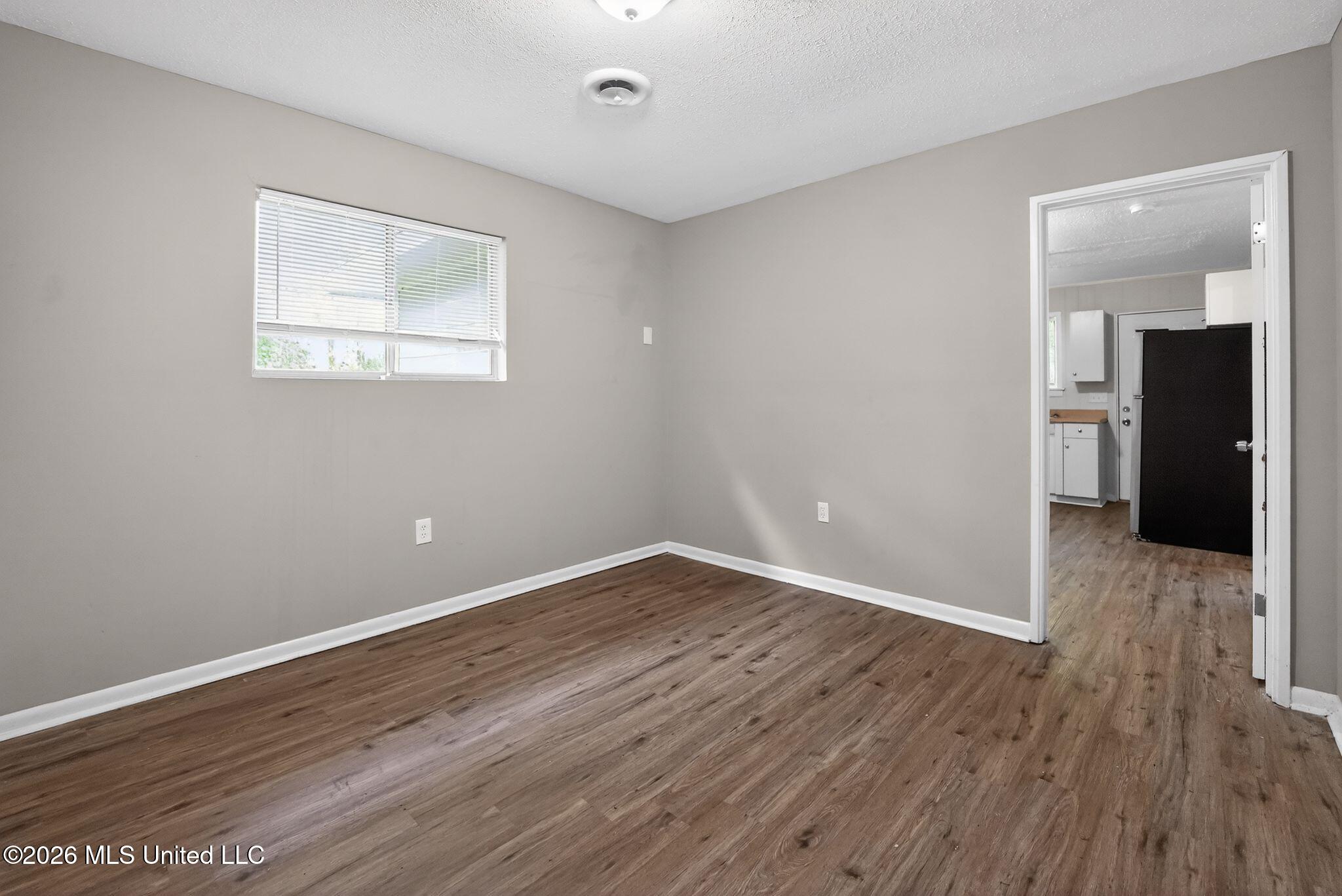 3027 Marwood Drive Property Photo 15