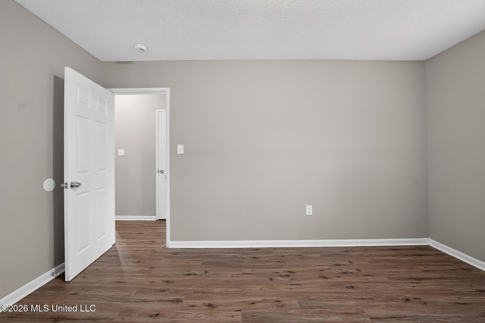 3027 Marwood Drive Property Photo 23