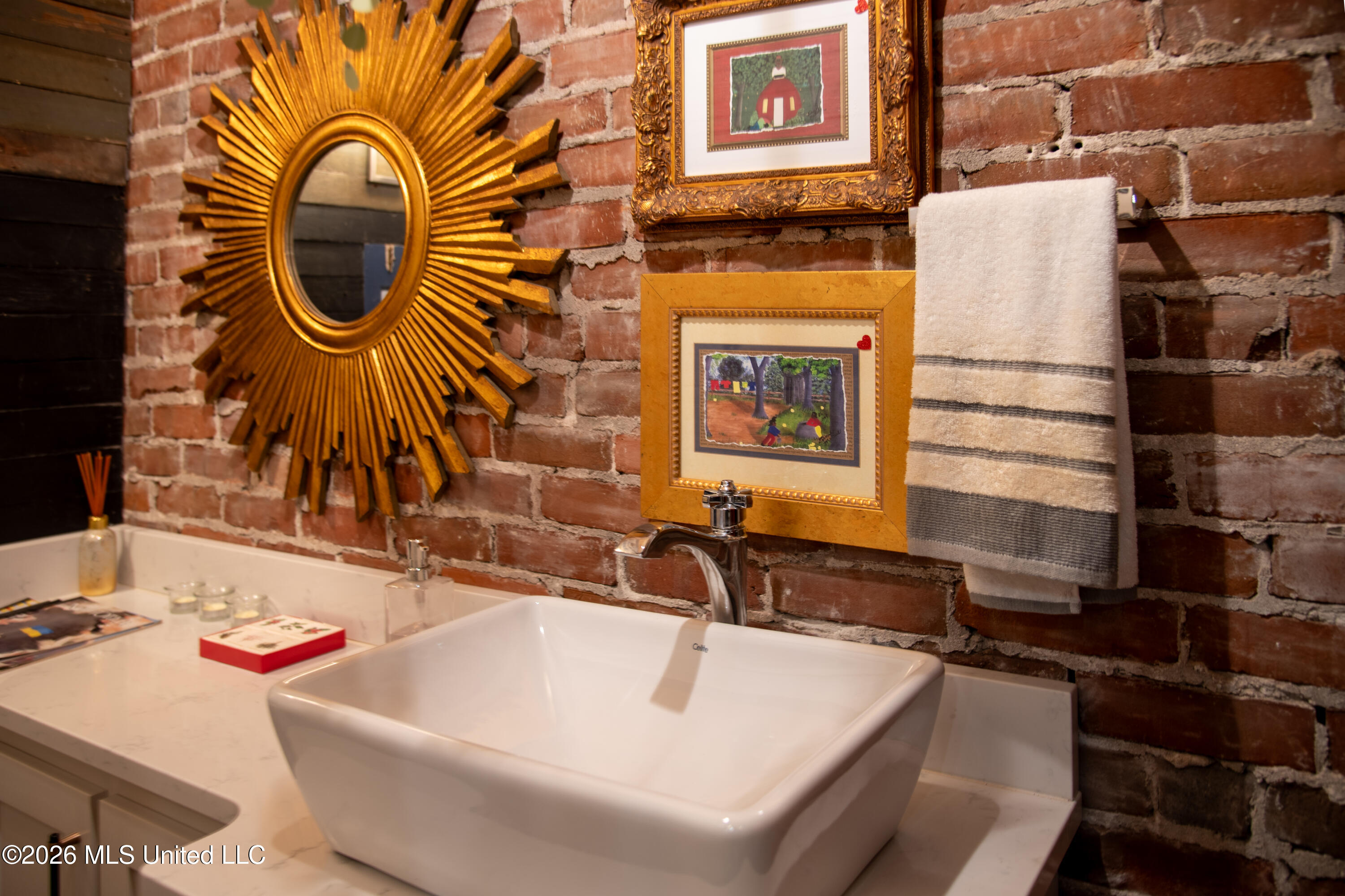 413 Franklin Street Property Photo 15