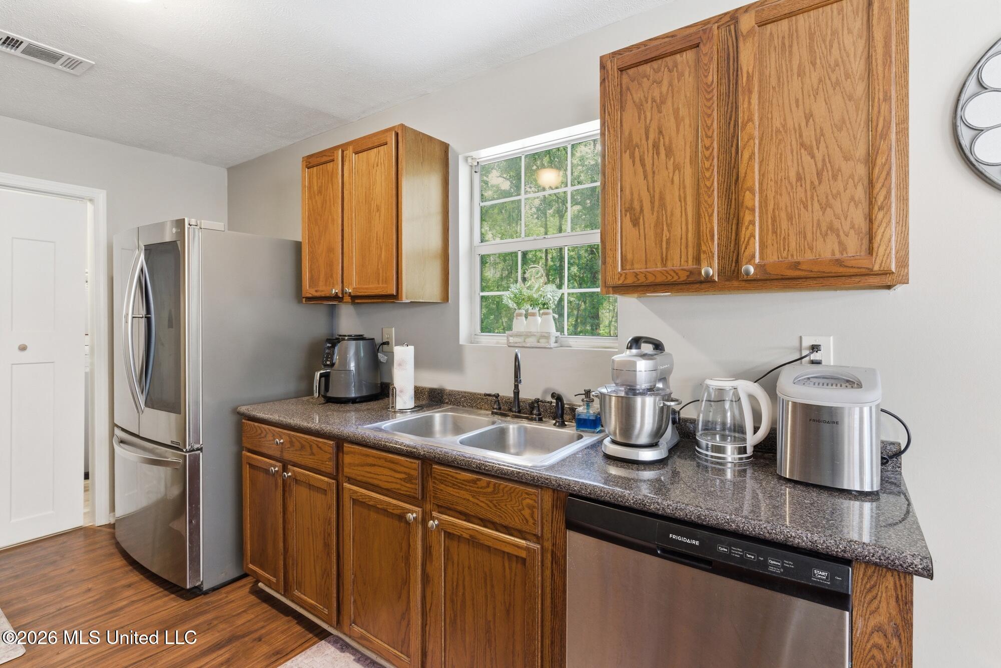 198 Leffler Road Property Photo 15