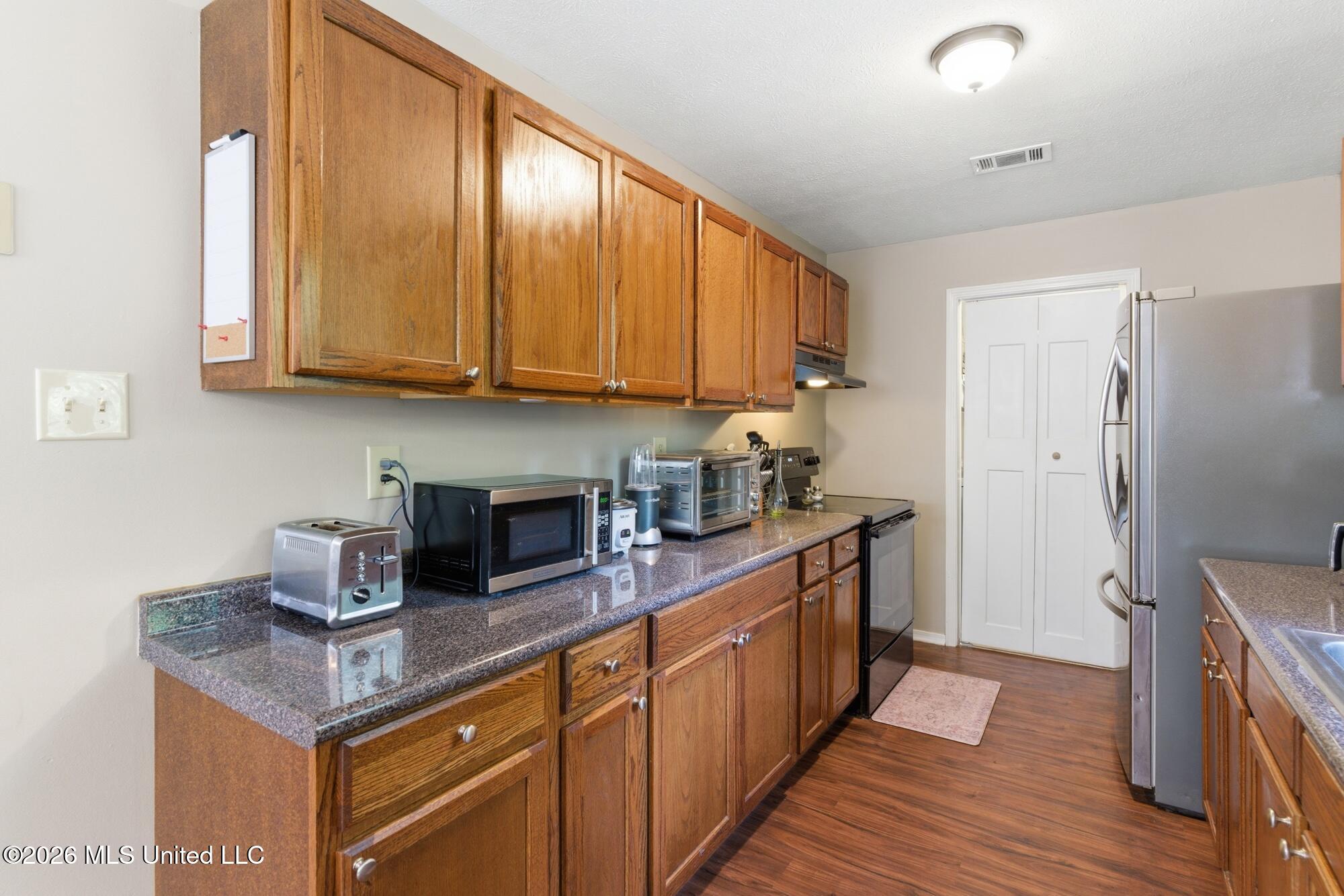 198 Leffler Road Property Photo 16