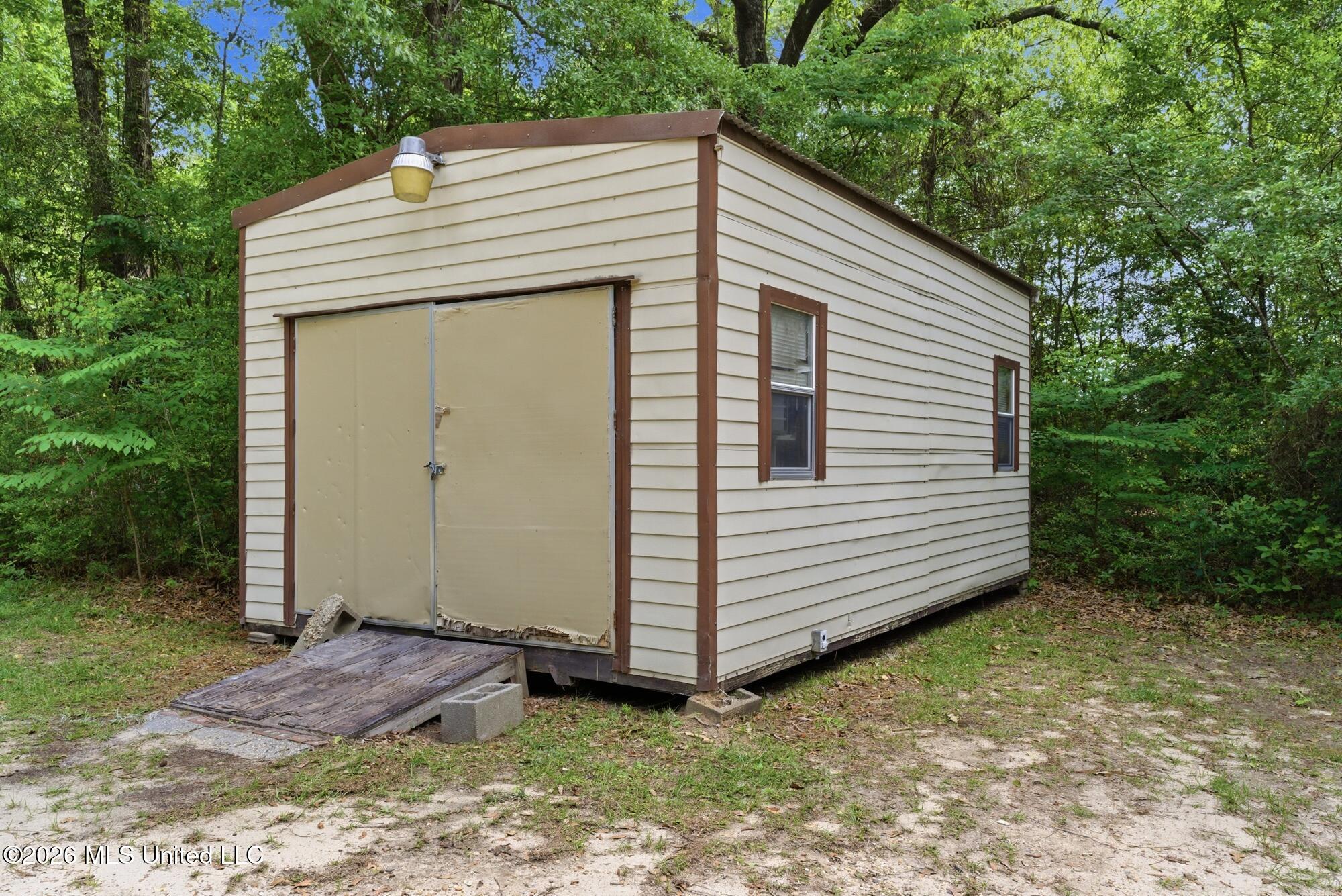 198 Leffler Road Property Photo 28