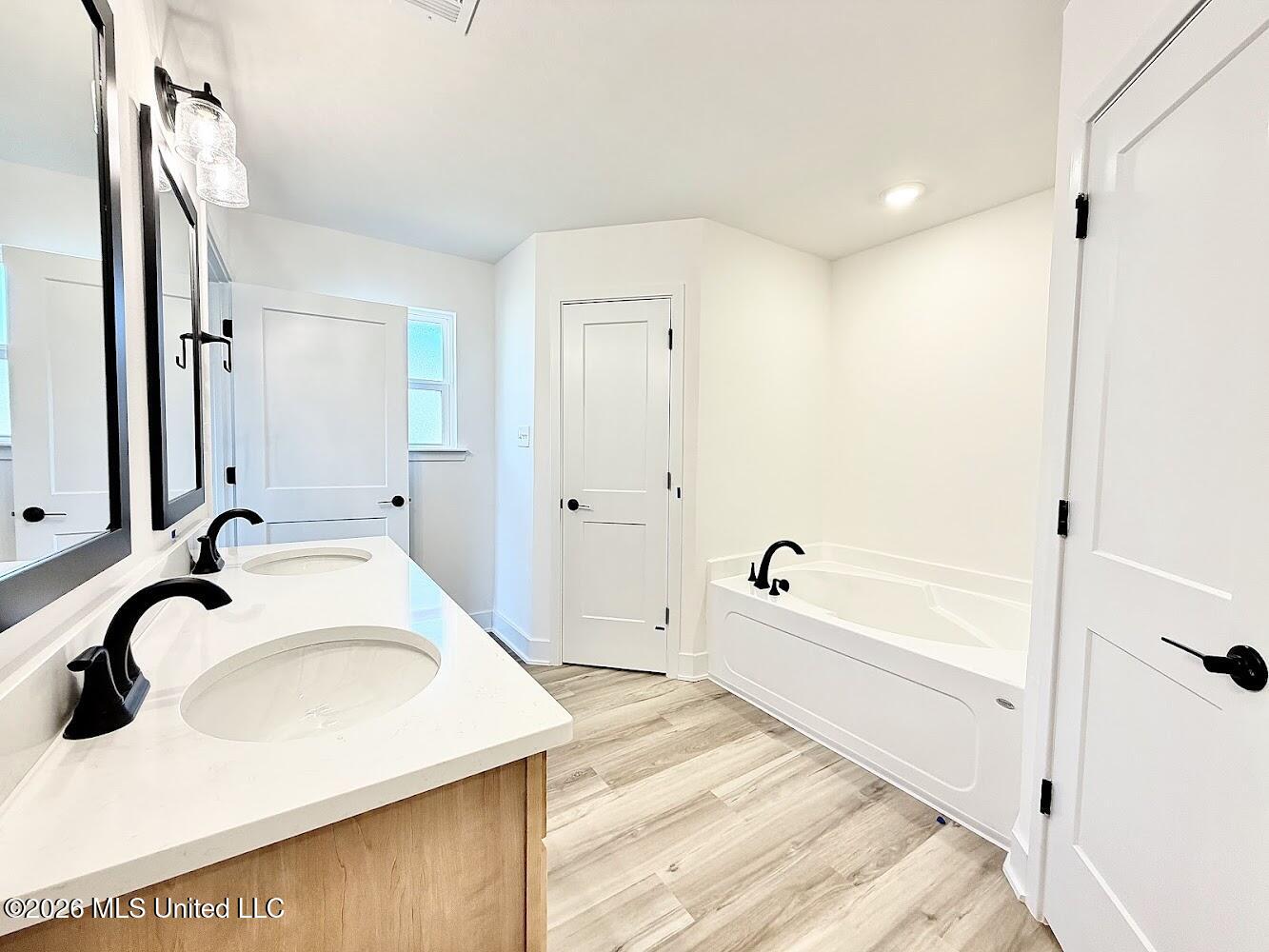 8834 Osprey Landing Circle Property Photo 21