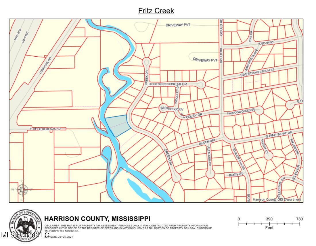 Creek Drive Property Photo 4